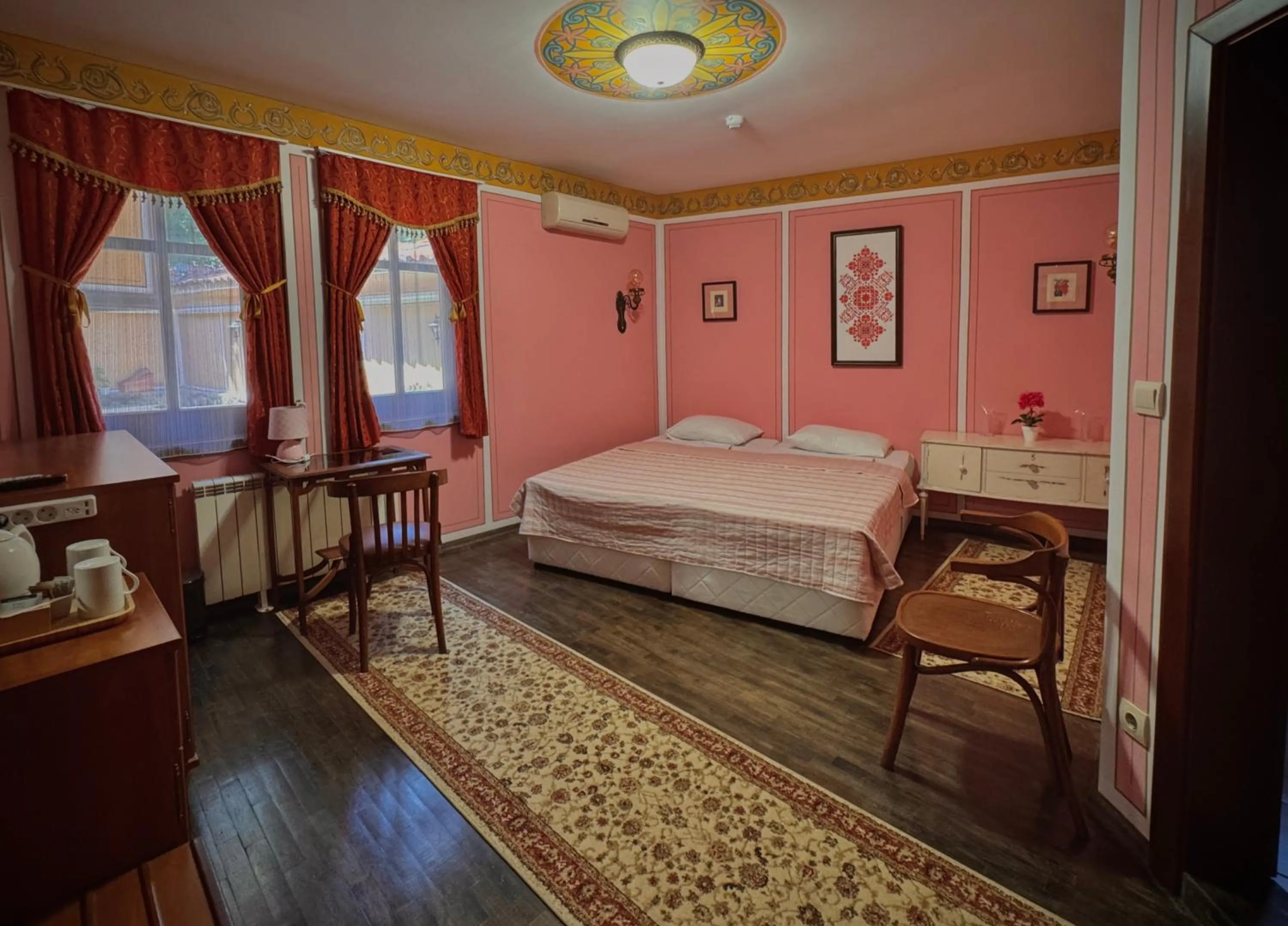 Bed in Family Hotel at Renaissance Square