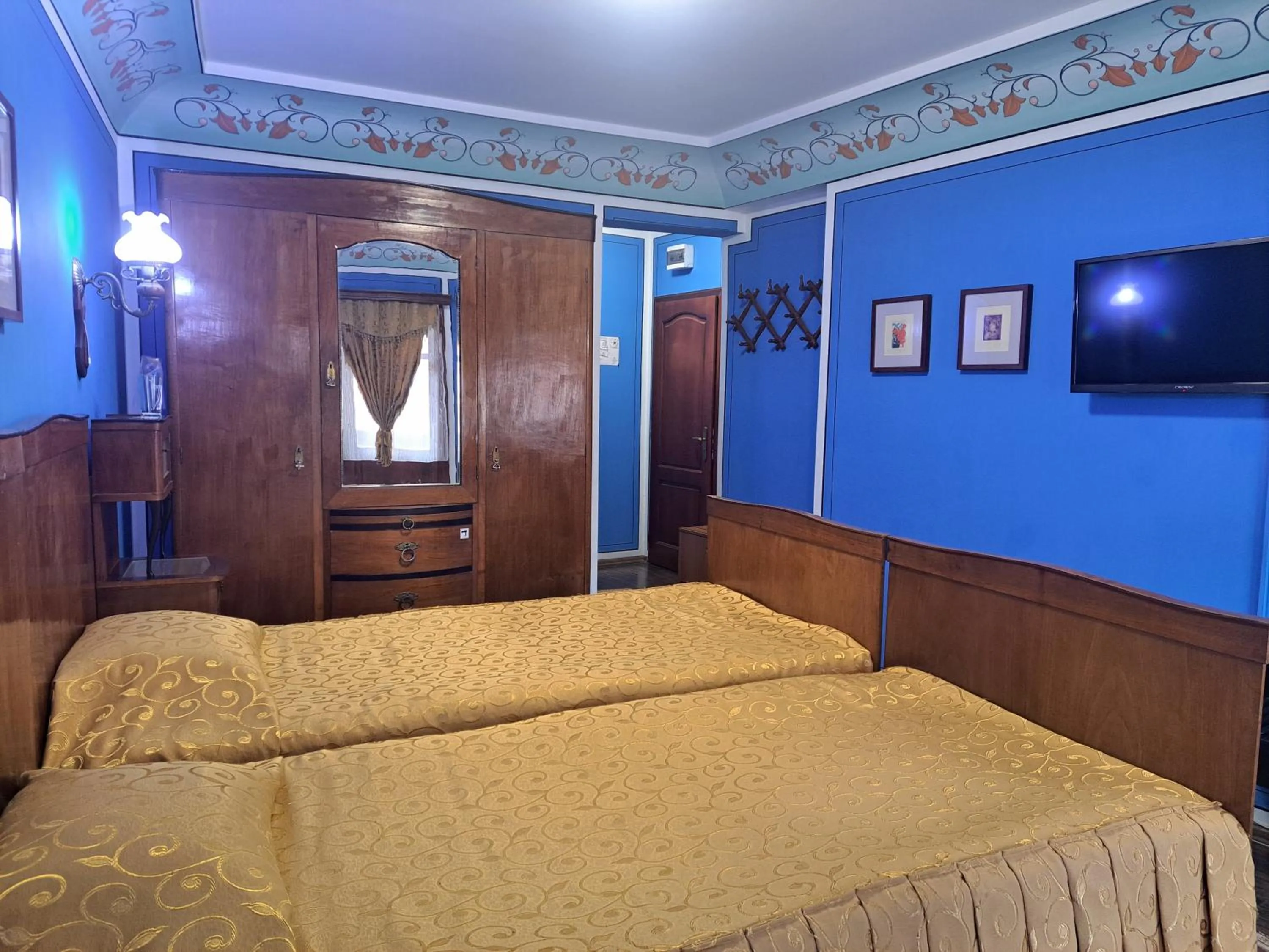 Bed in Family Hotel at Renaissance Square