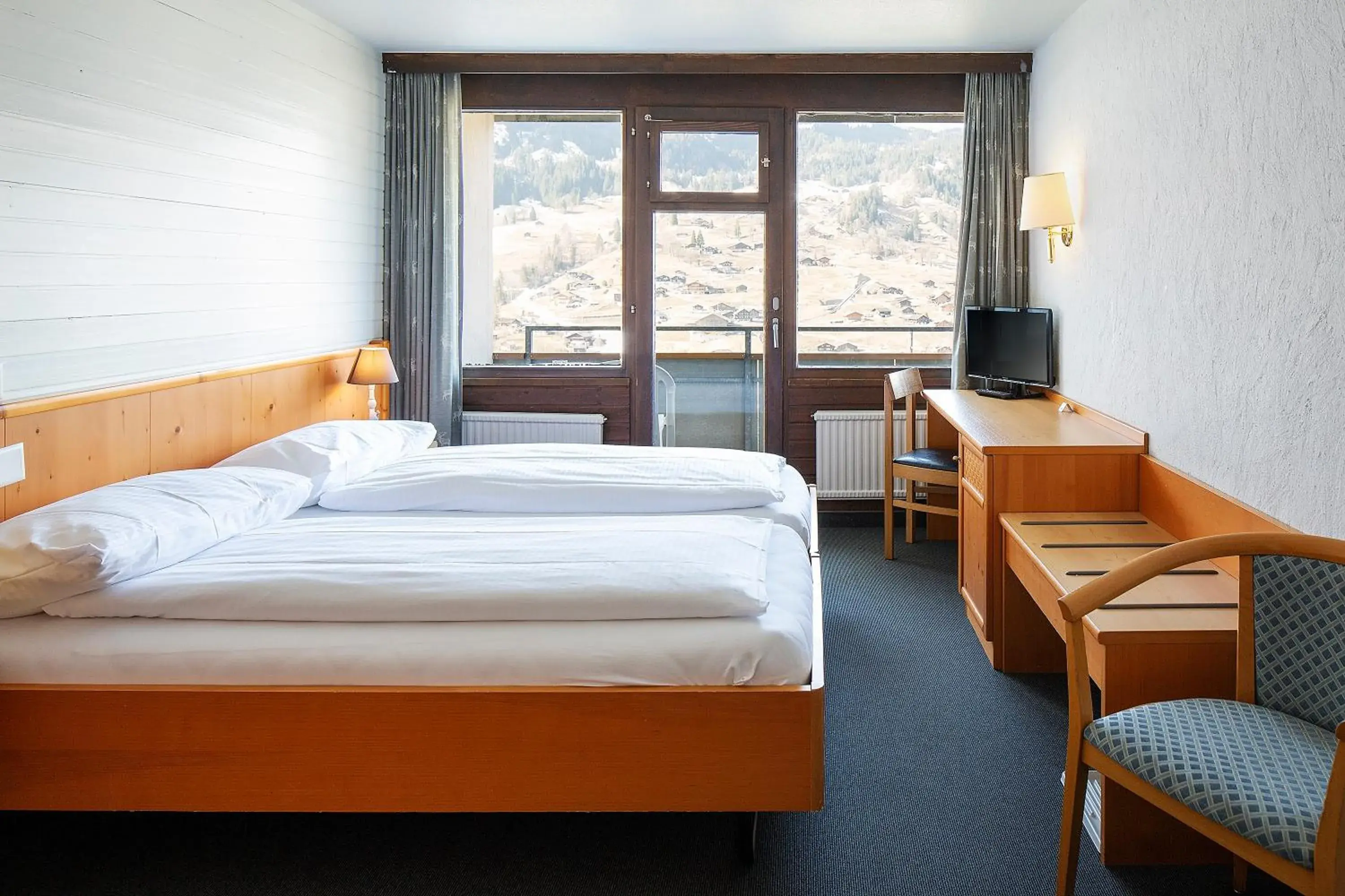 Double Room with Balcony - single occupancy in Jungfrau Lodge, Annex Crystal Double Room with Balcony - single occupancy in Jungfrau Lodge, Annex Crystal