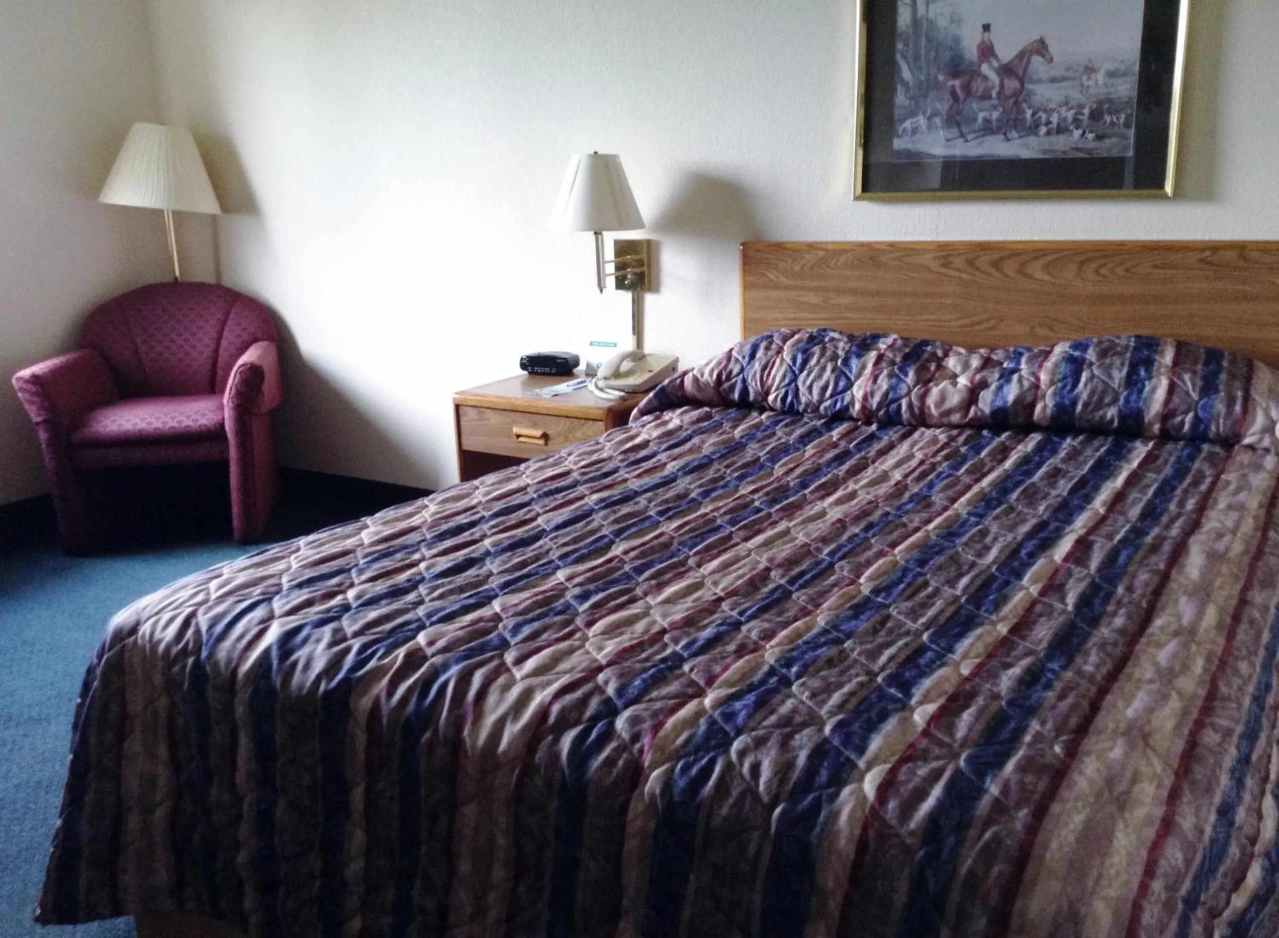Bed in Travelodge by Wyndham Hudsonville