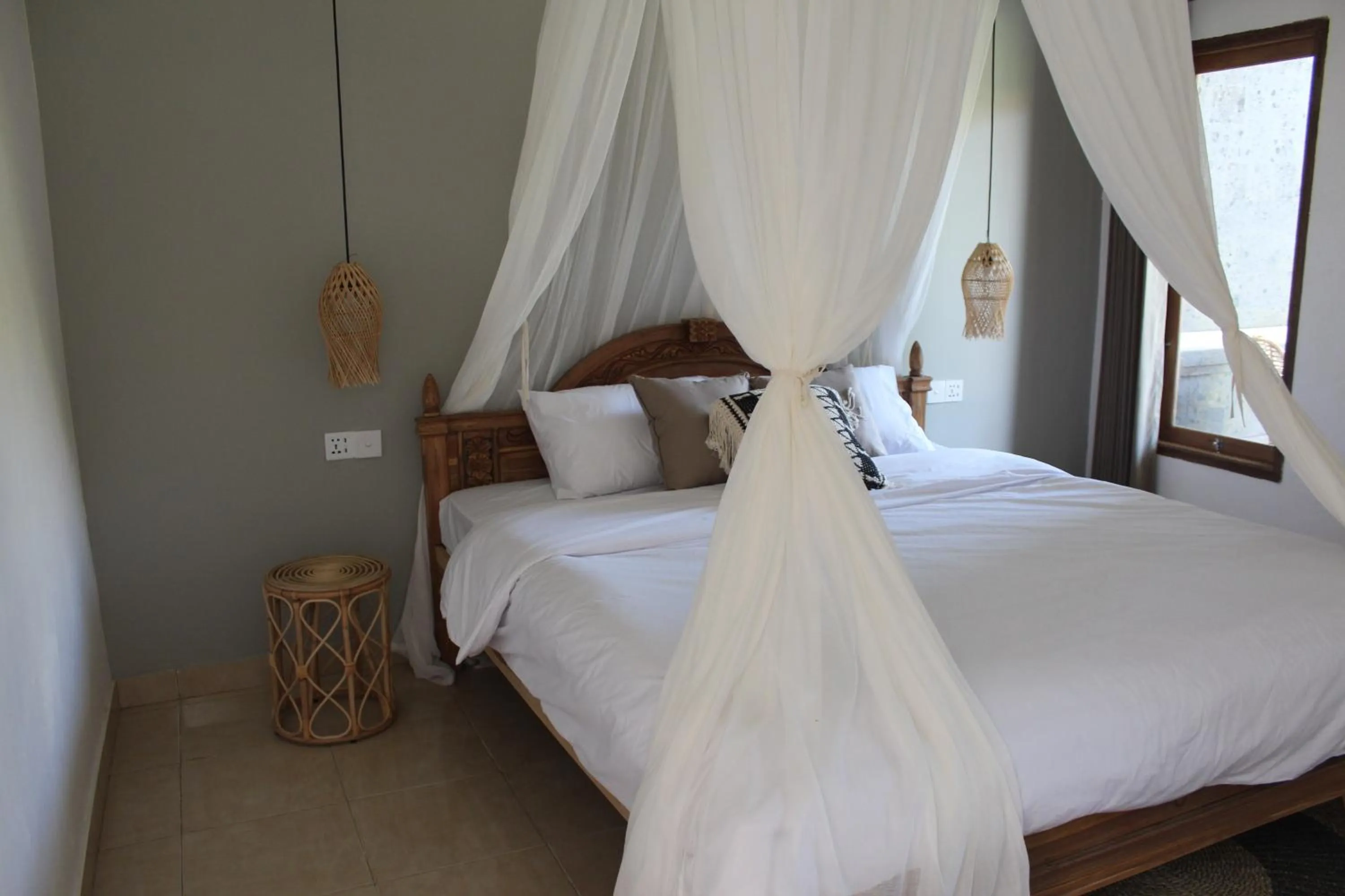 Bed in The Inn Possible