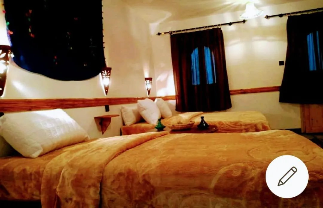 Bed in Riad pizzeria Marhaba