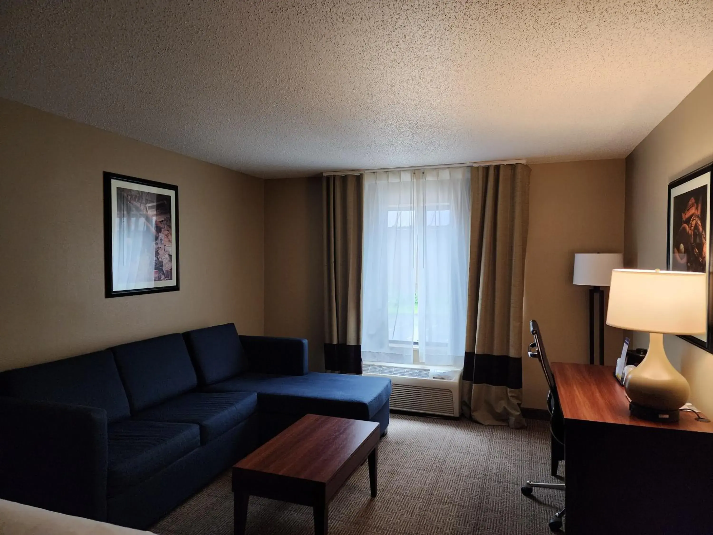 Two-Bedroom Queen Suite - Non-Smoking in Comfort Inn & Suites Cooperstown - Milford Two-Bedroom Queen Suite - Non-Smoking in Comfort Inn & Suites Cooperstown - Milford
