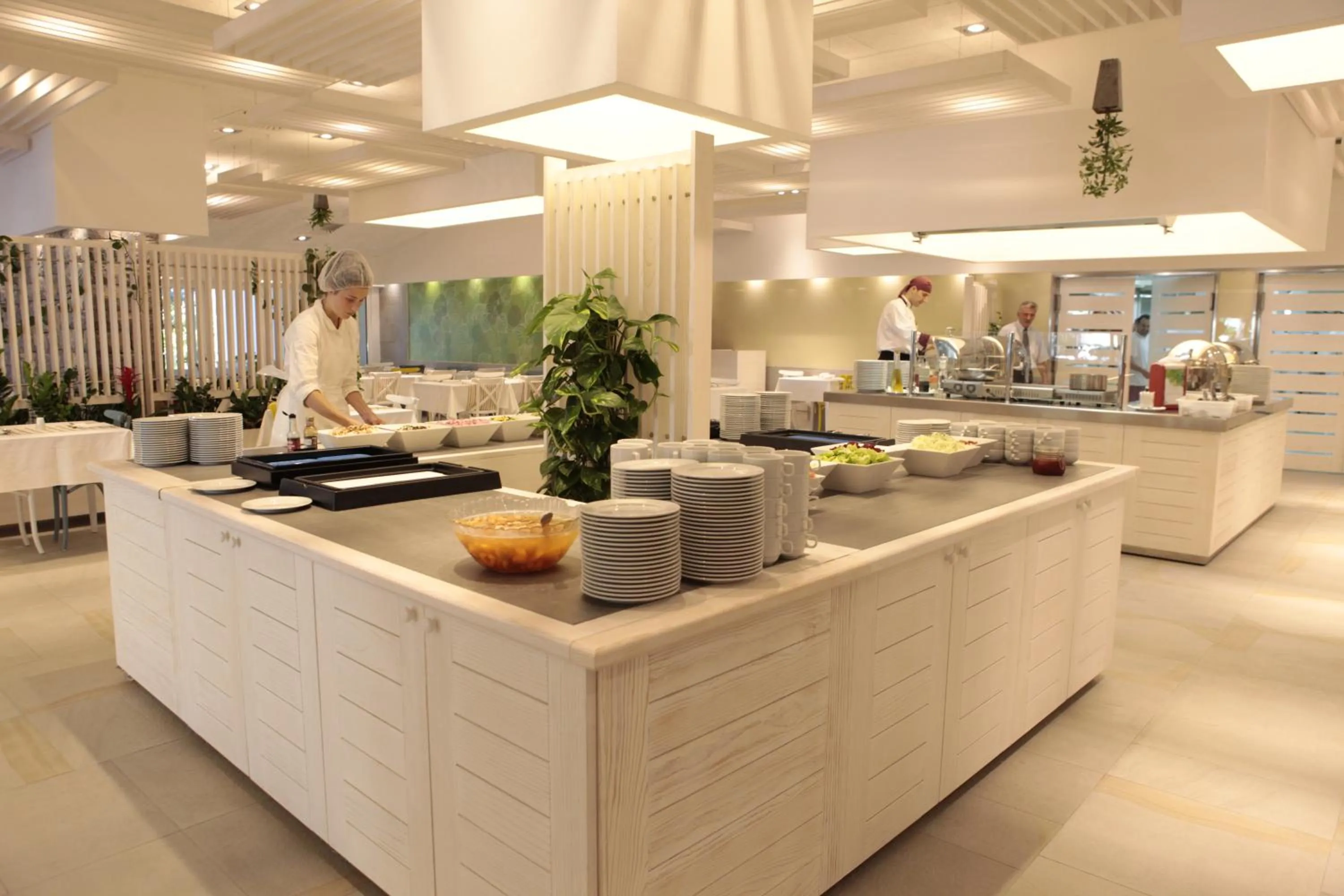 Restaurant/places to eat in Hotel Castellastva