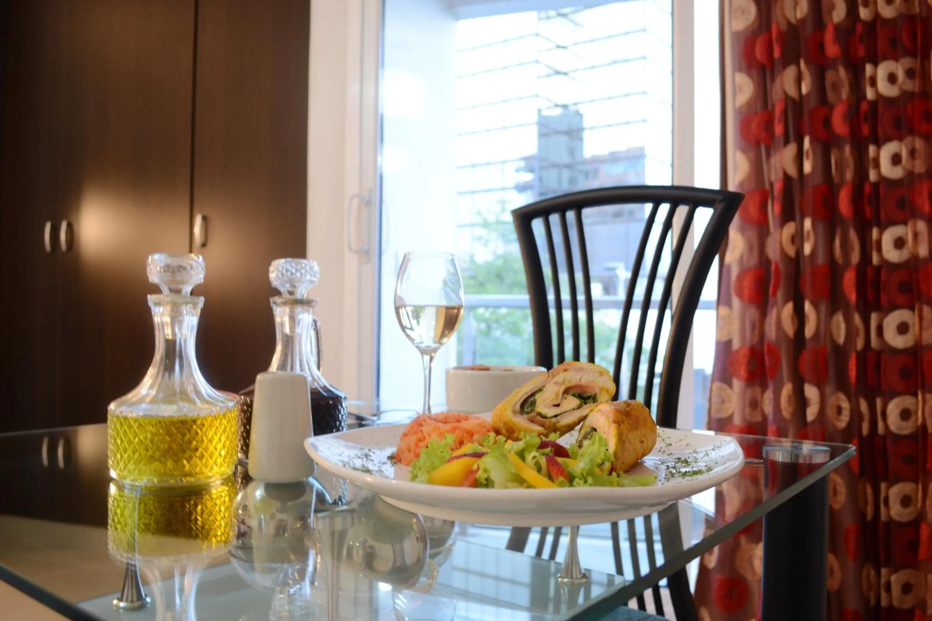 Food and drinks in Hotel Calima Real