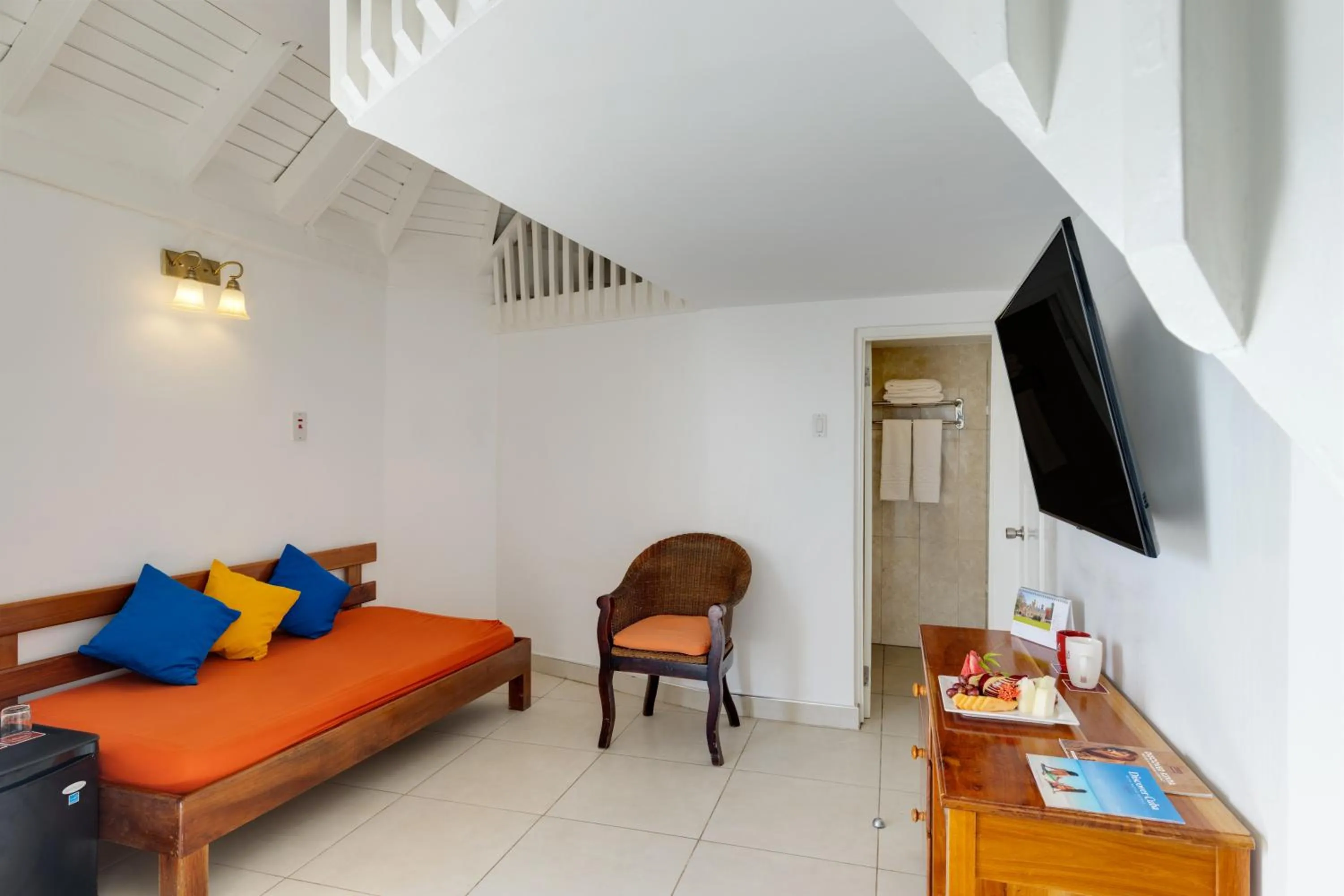 Living room, Bed in Grand Muthu Runaway Bay Club Caribbean