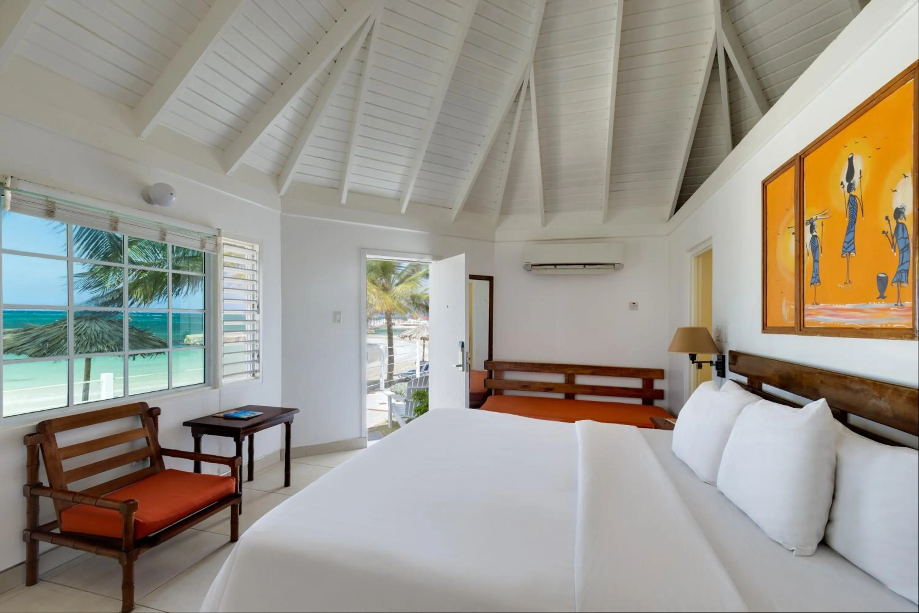Bedroom, Bed in Grand Muthu Runaway Bay Club Caribbean
