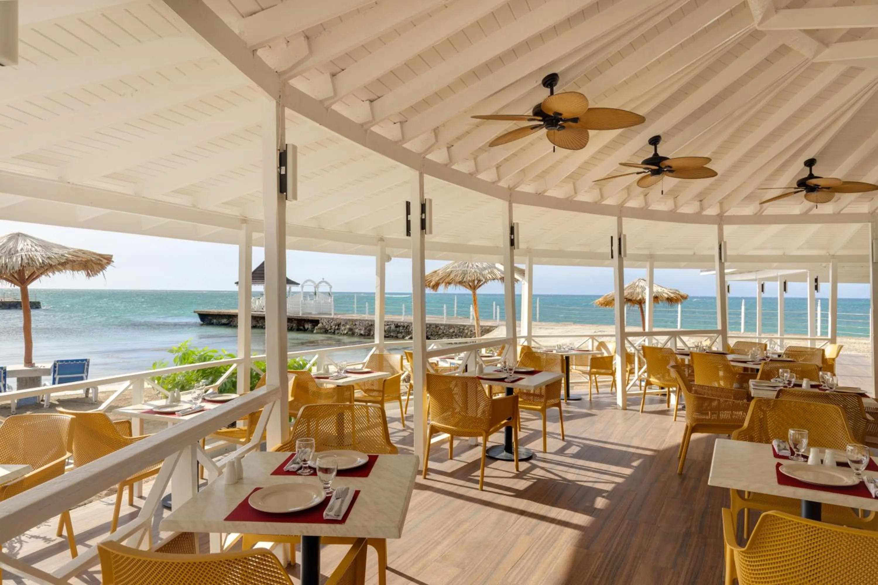 Restaurant/places to eat in Grand Muthu Runaway Bay Club Caribbean
