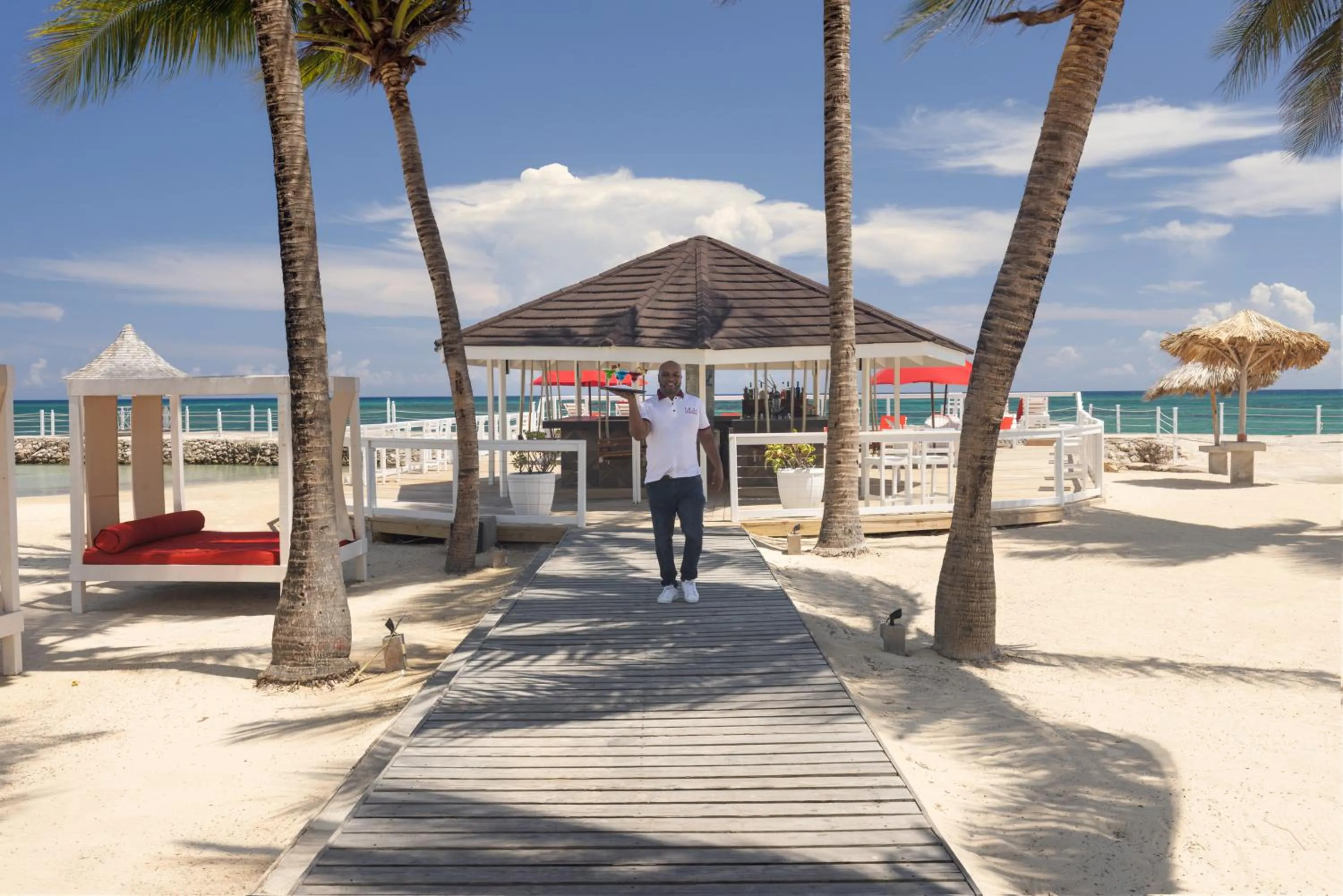 Lounge or bar in Grand Muthu Runaway Bay Club Caribbean