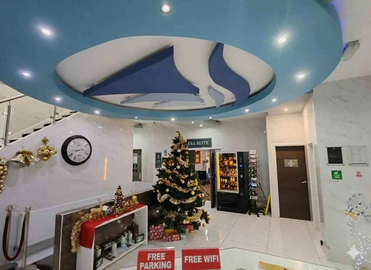 Lobby or reception in Torbay Court Hotel