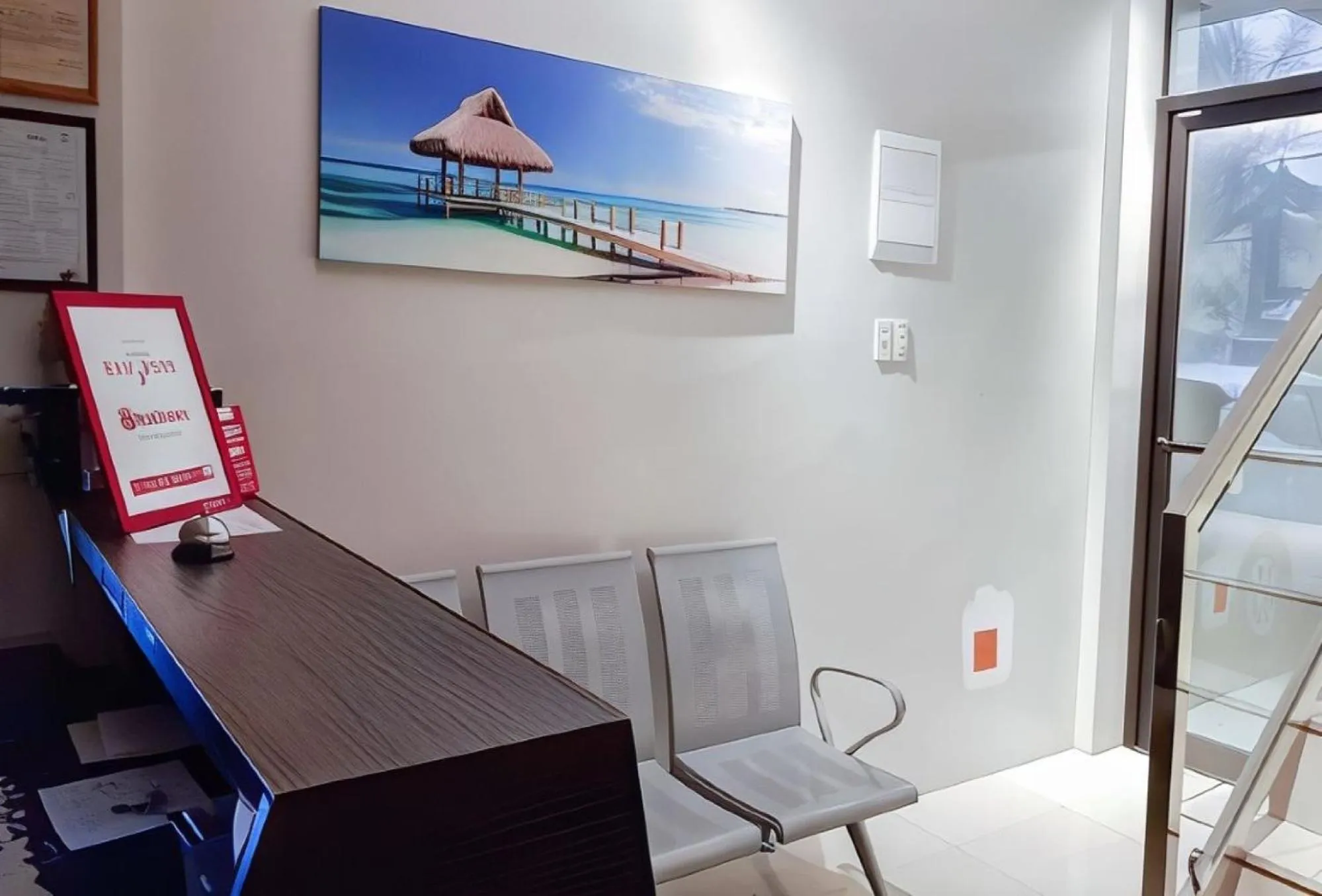 Lobby or reception in RedDoorz @ VP Inting Street