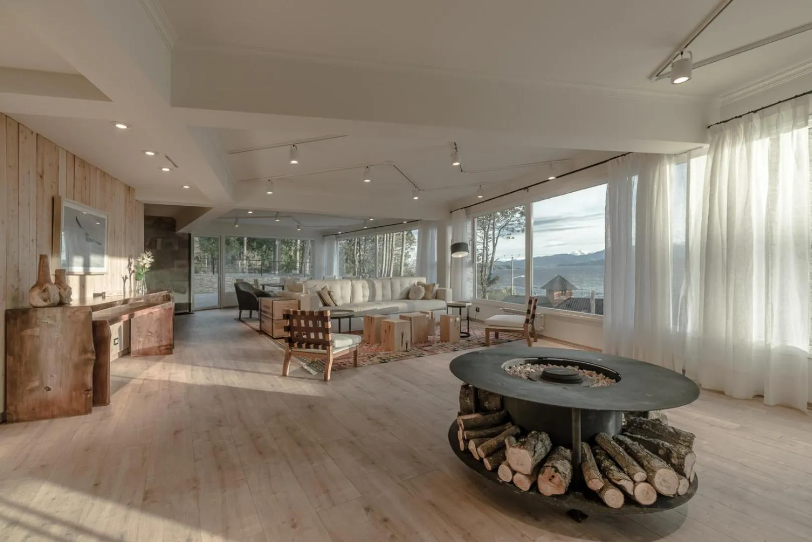 Lobby or reception in Aguila Mora Suites & Spa