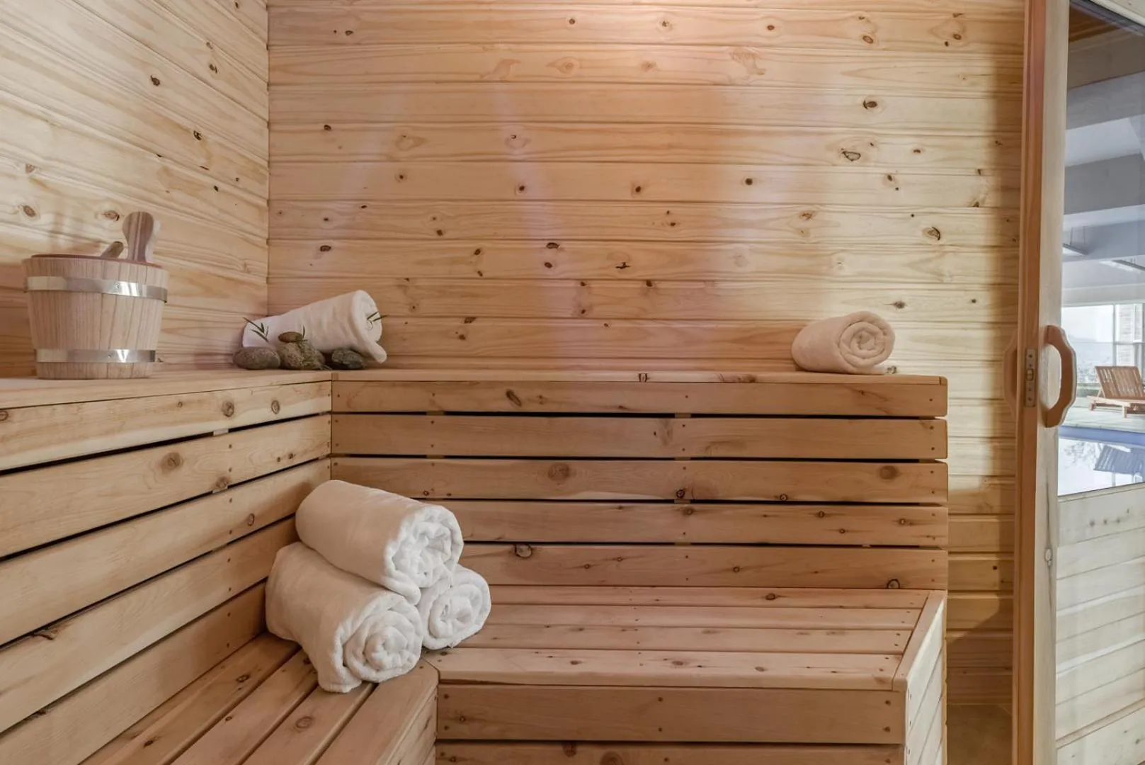 Sauna in Aguila Mora Suites & Spa