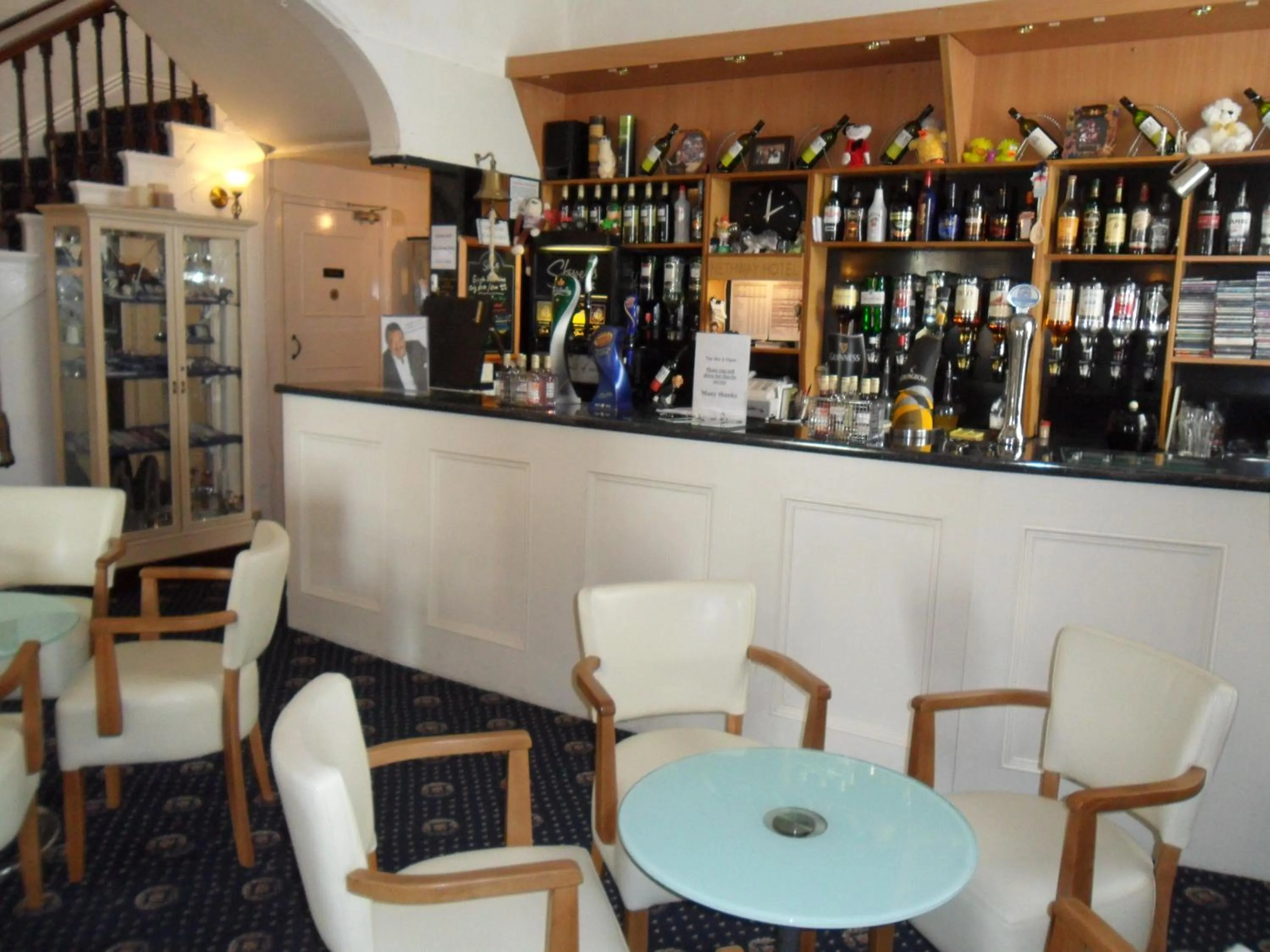 Lounge or bar in Nethway Hotel