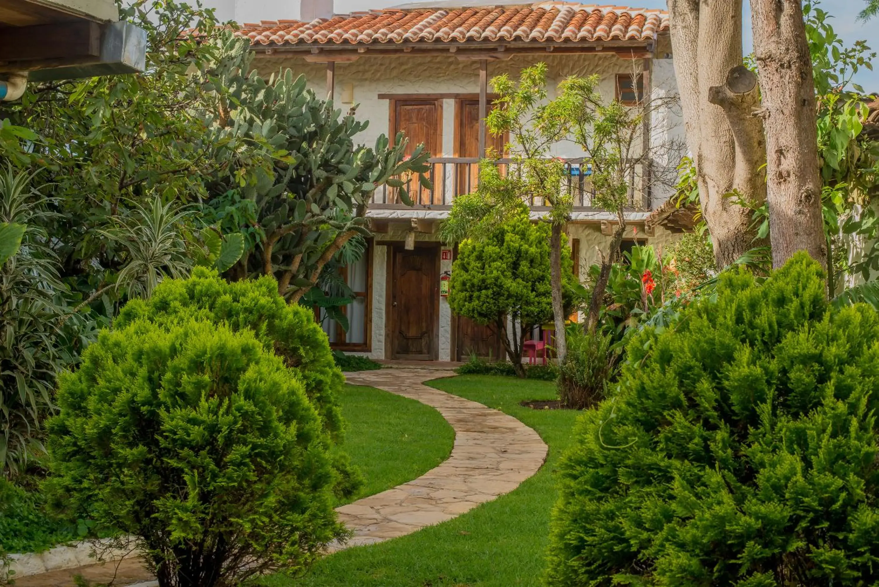 Rossco Hostel & Hotel Rossco Hostel & Hotel