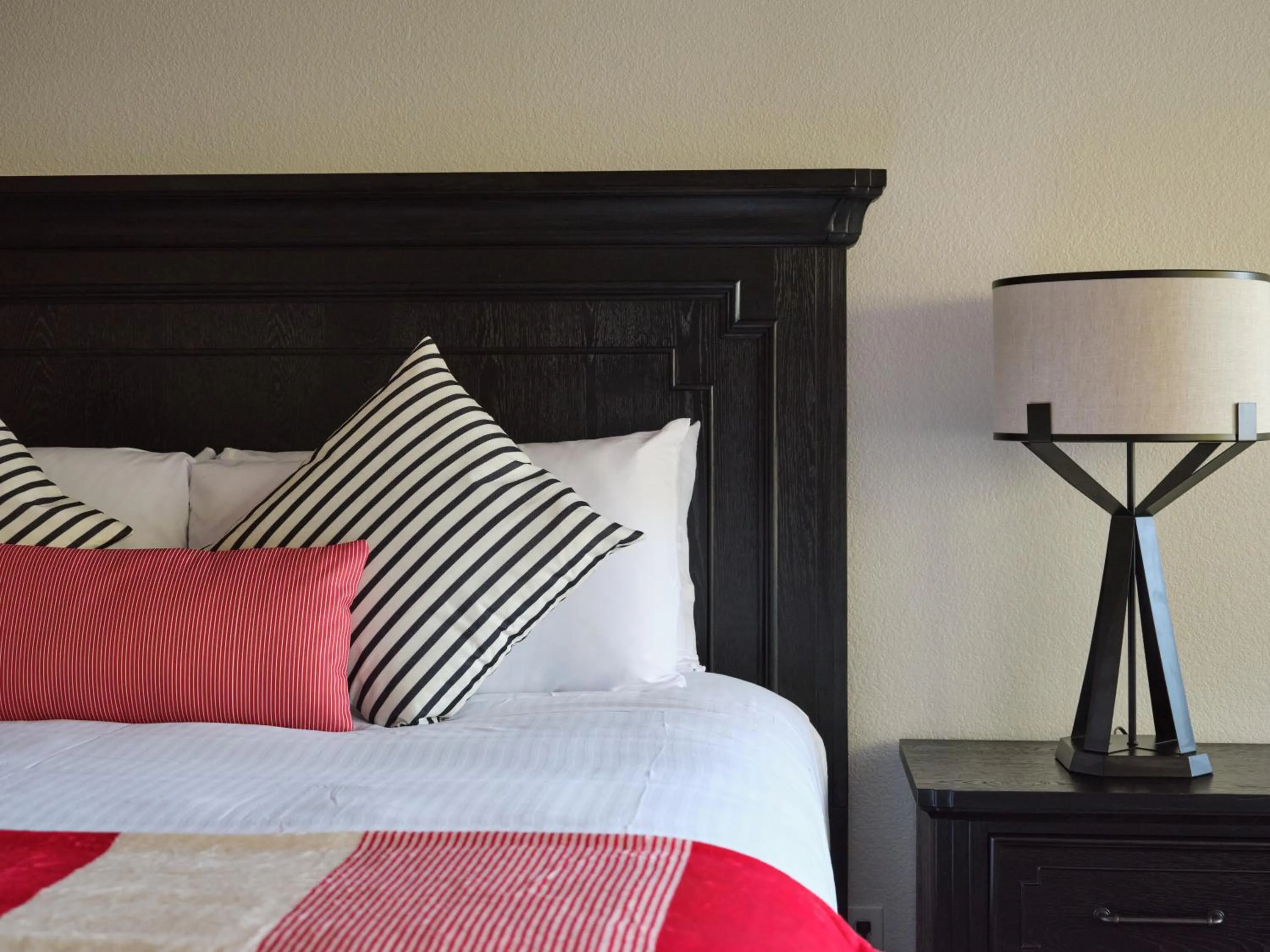 Bed in Zermatt Utah Resort & Spa Trademark Collection by Wyndham