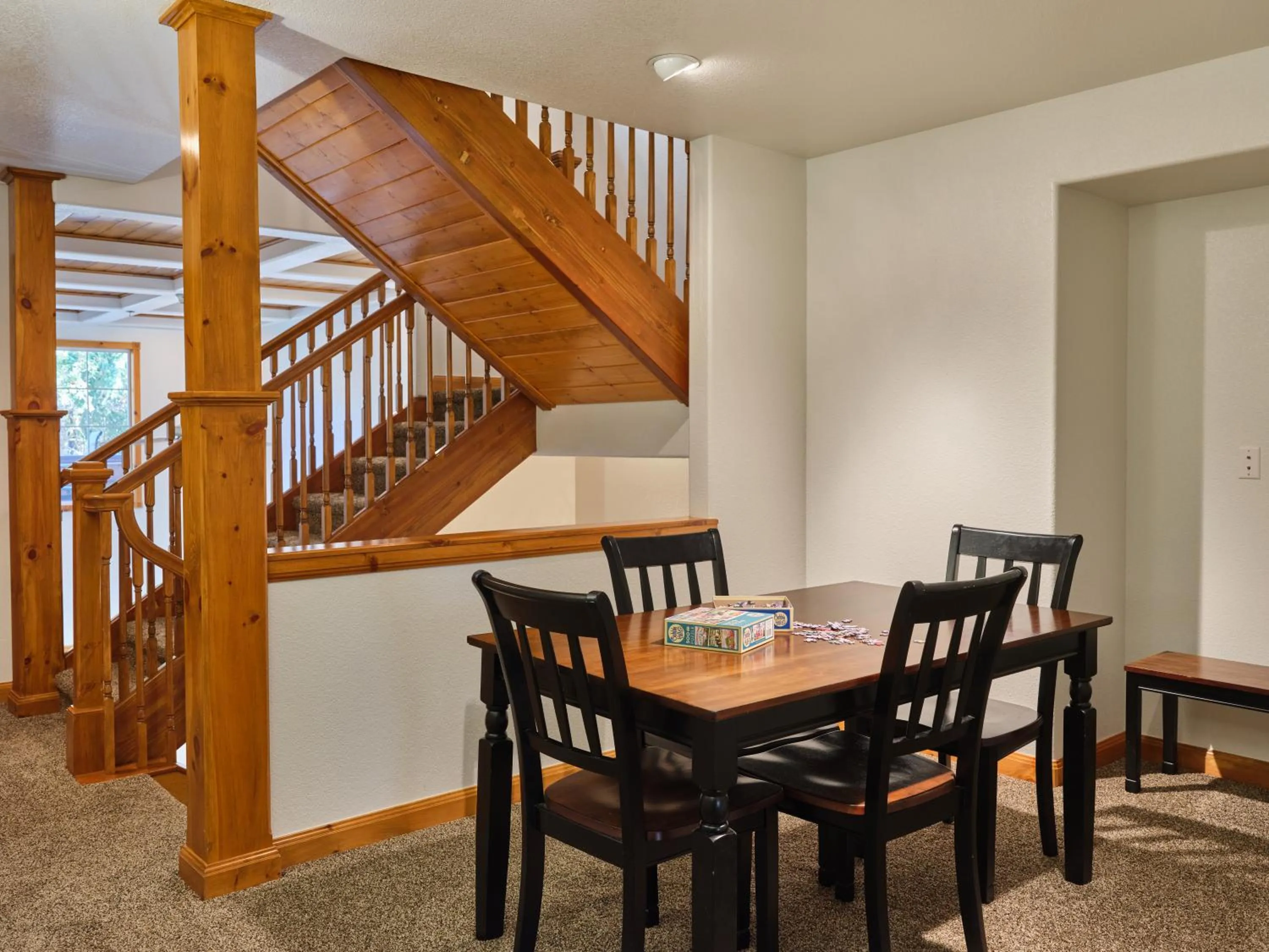 Dining area in Zermatt Utah Resort & Spa Trademark Collection by Wyndham