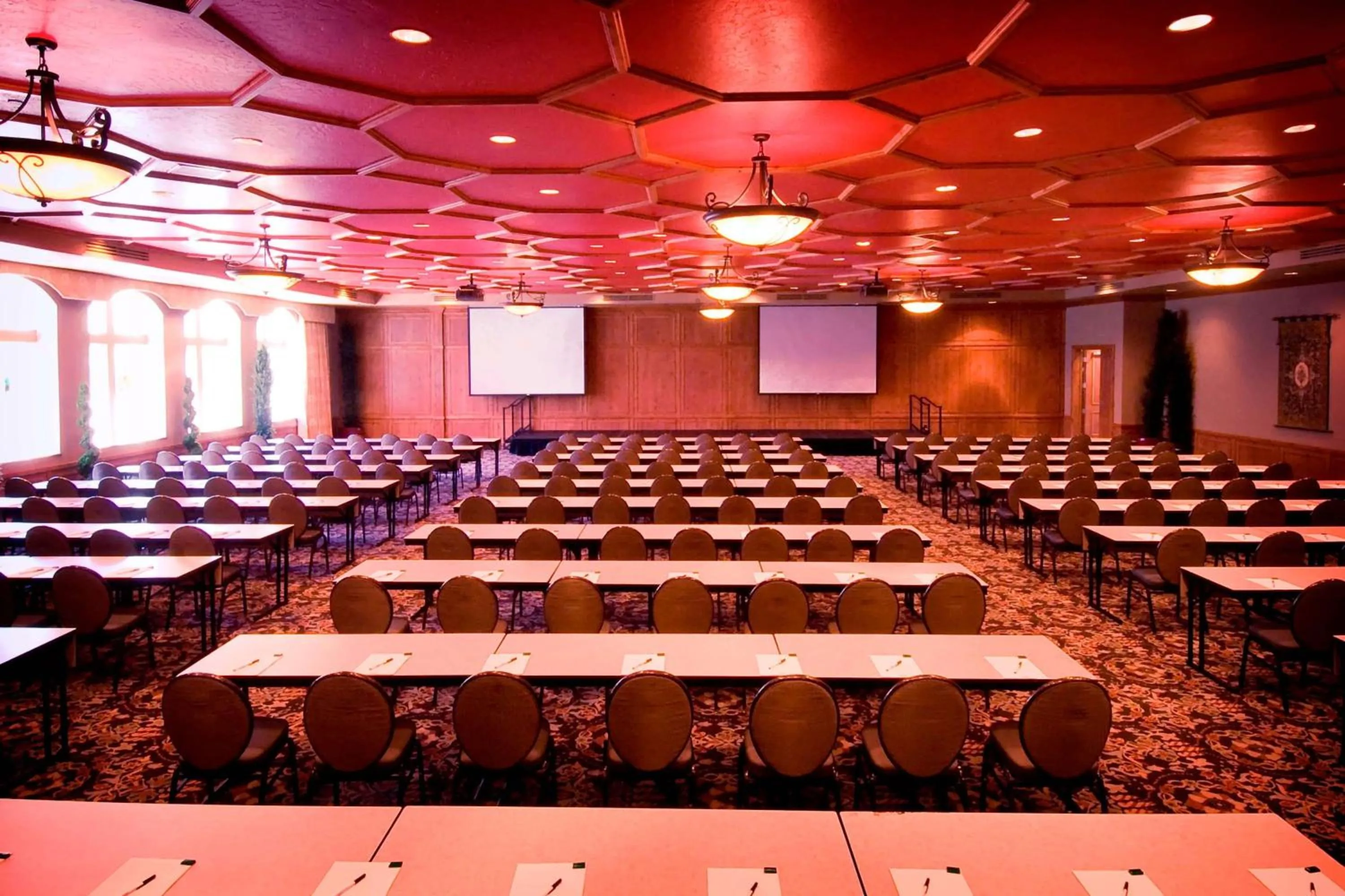 Meeting/conference room in Zermatt Utah Resort & Spa Trademark Collection by Wyndham