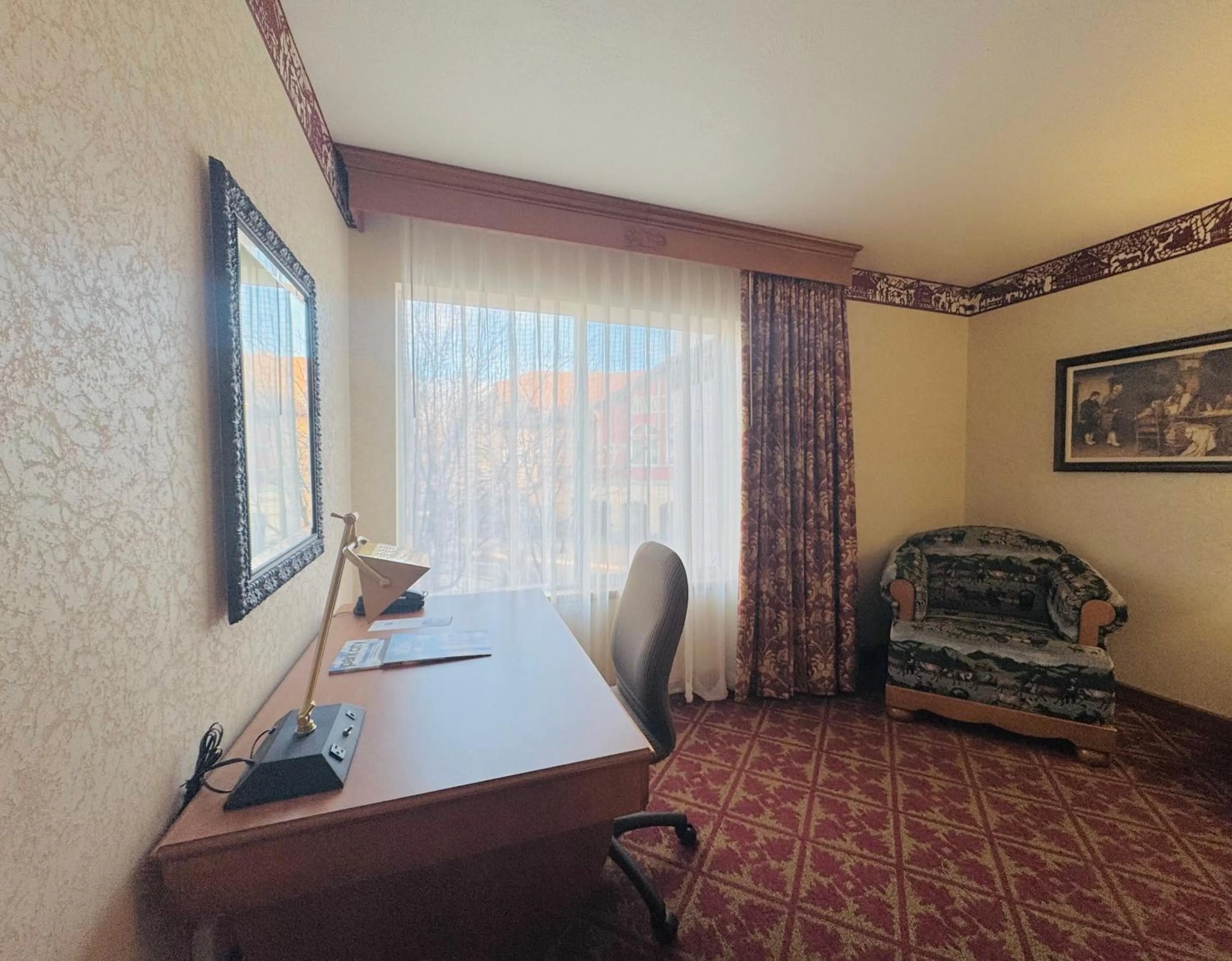 Seating area in Zermatt Utah Resort & Spa Trademark Collection by Wyndham