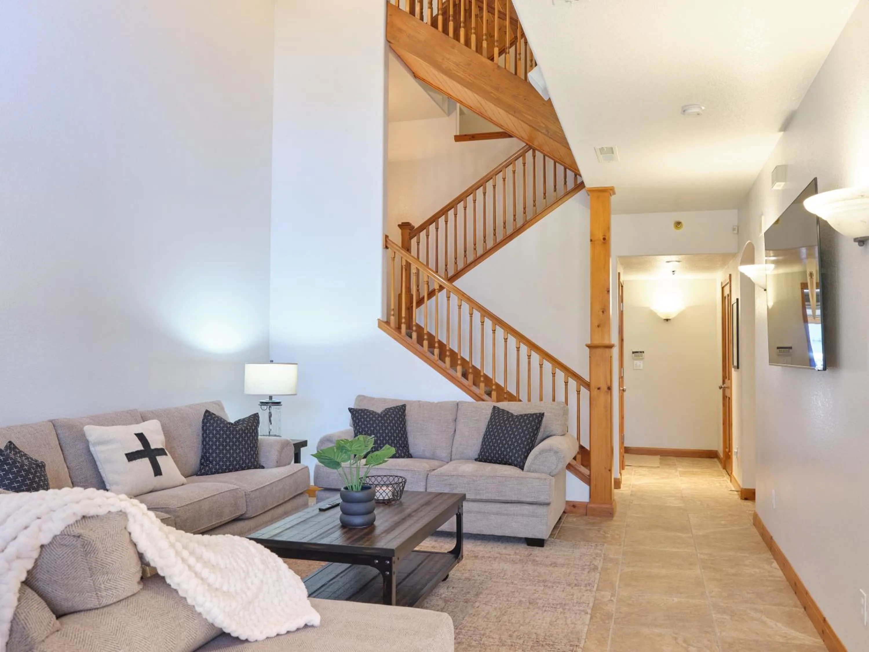 Living room in Zermatt Utah Resort & Spa Trademark Collection by Wyndham