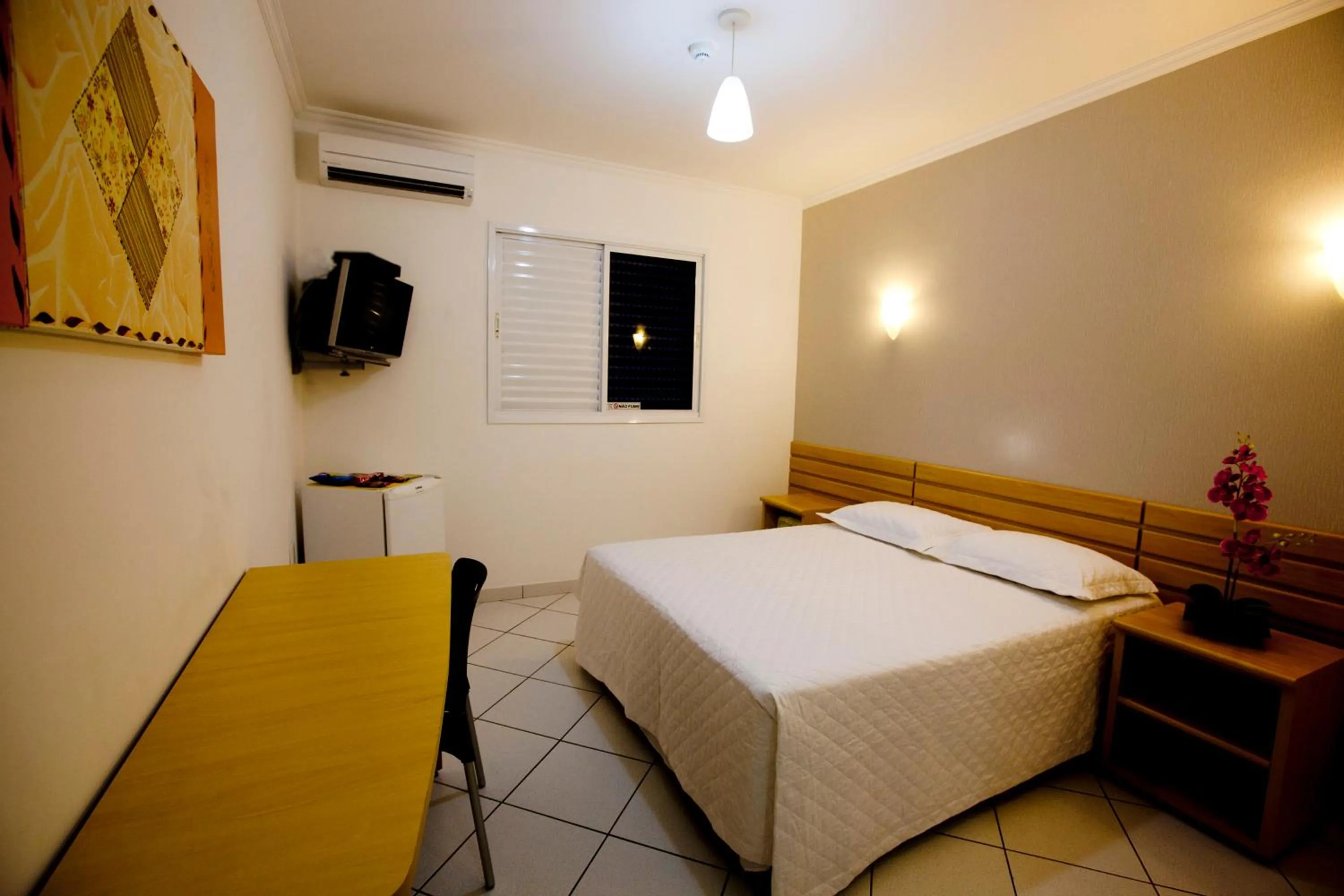 Bedroom, Bed in Hotel Sansaed