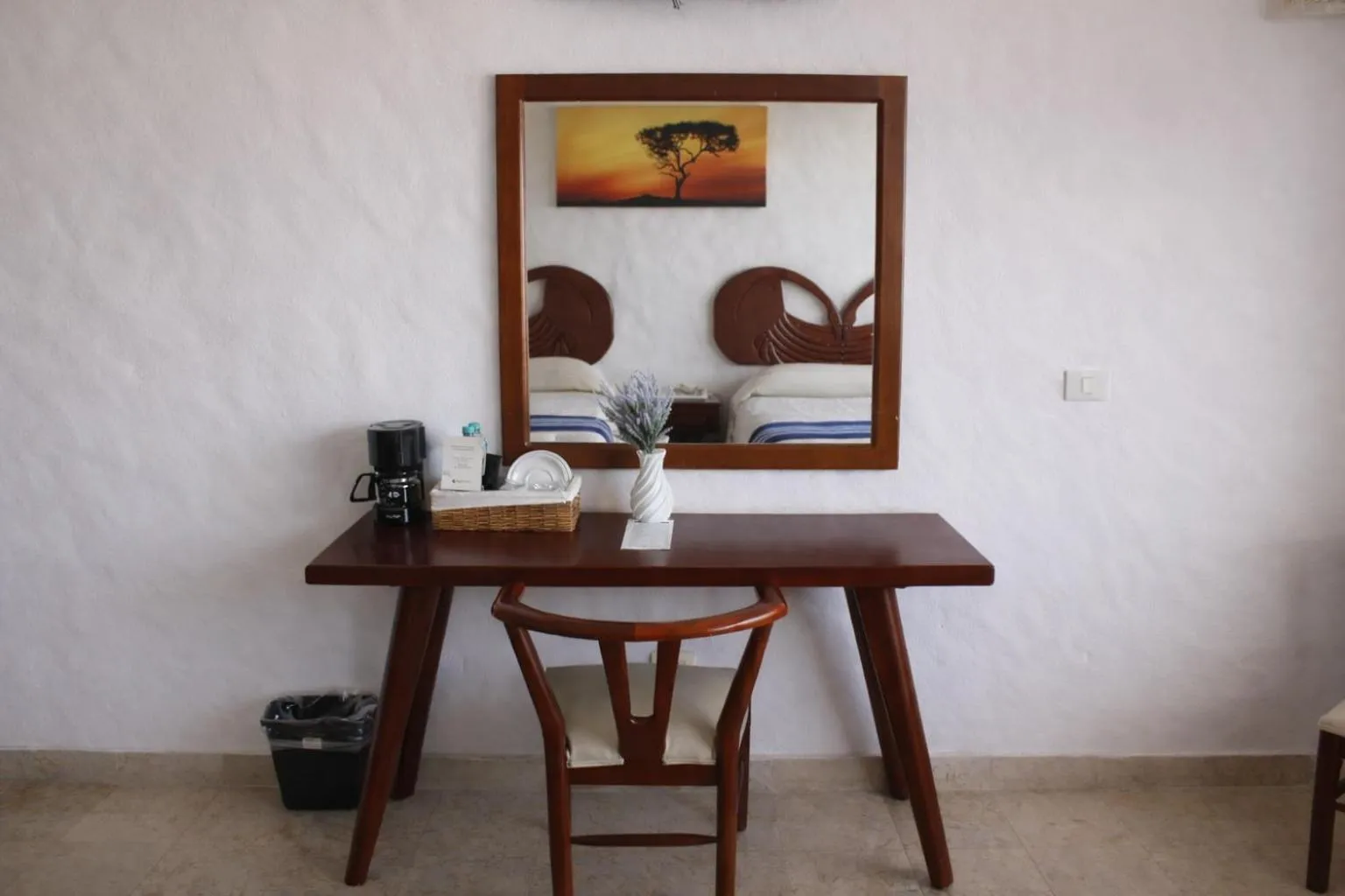 Decorative detail in Hotel Quijote Inn