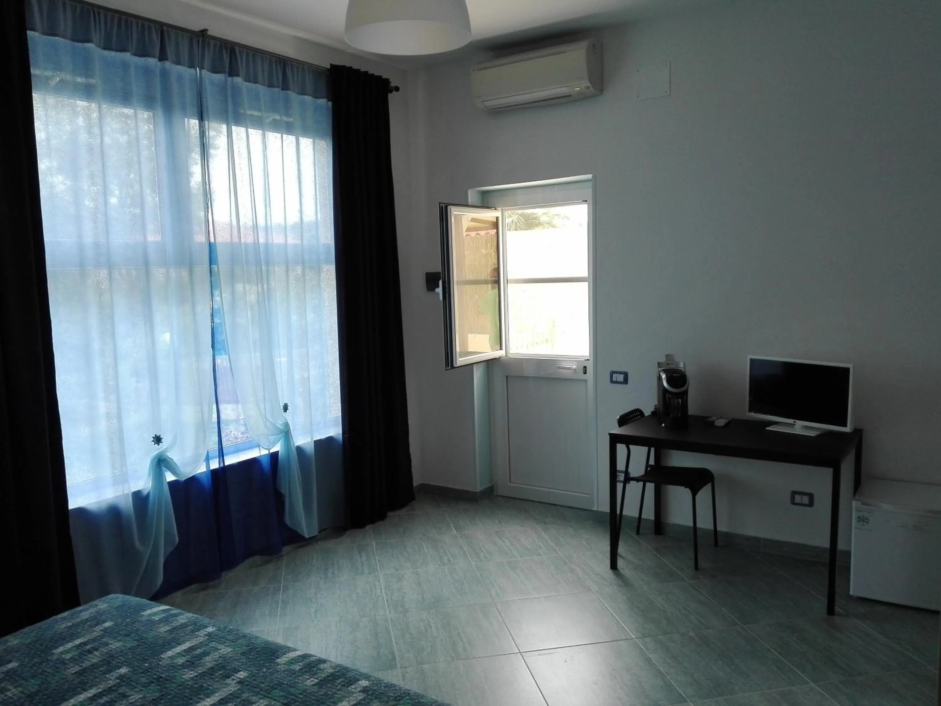 Bed in Affittacamere Villa Zelinda