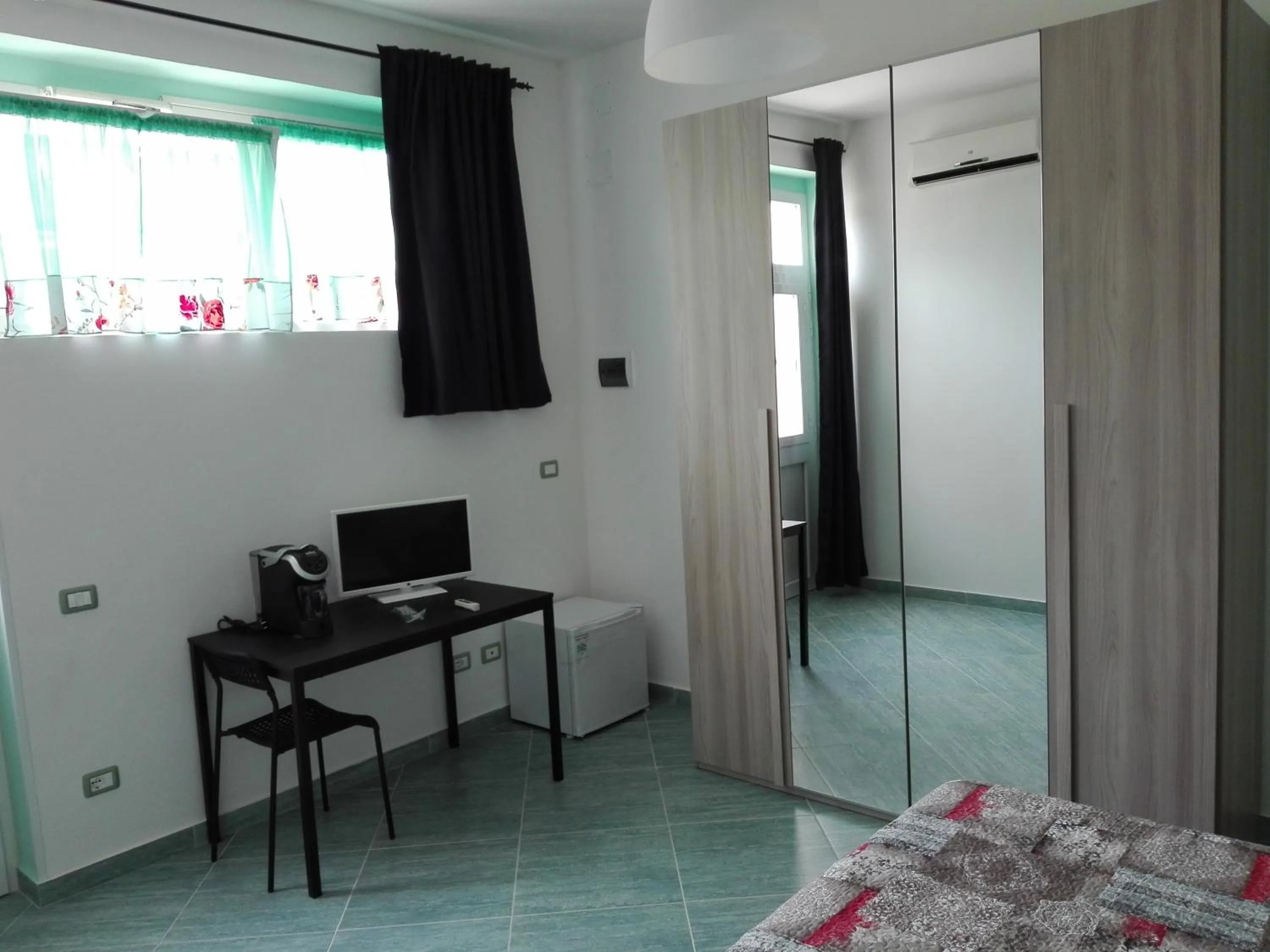 Bed in Affittacamere Villa Zelinda