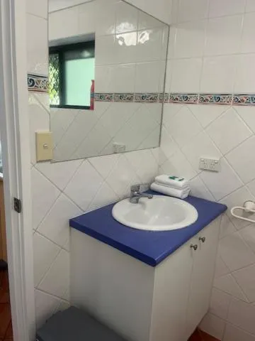 Bathroom in Harbour Side Resort