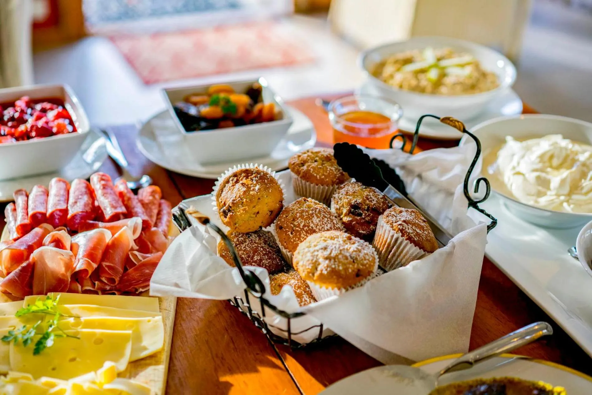 Thistle Hill Guesthouse - walk to many wineries and restaurants