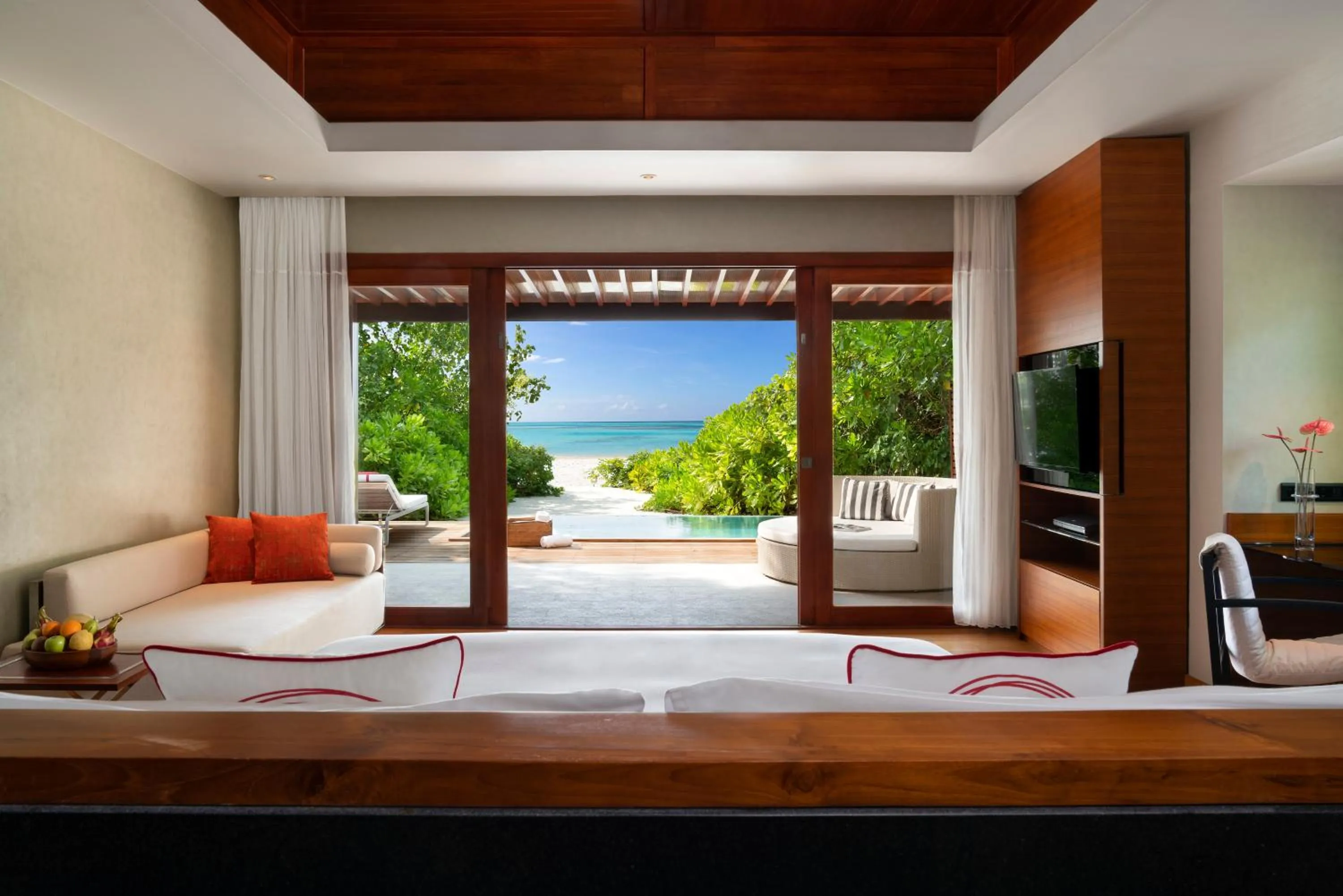 View (from property/room), Bed in Niyama Private Islands Maldives