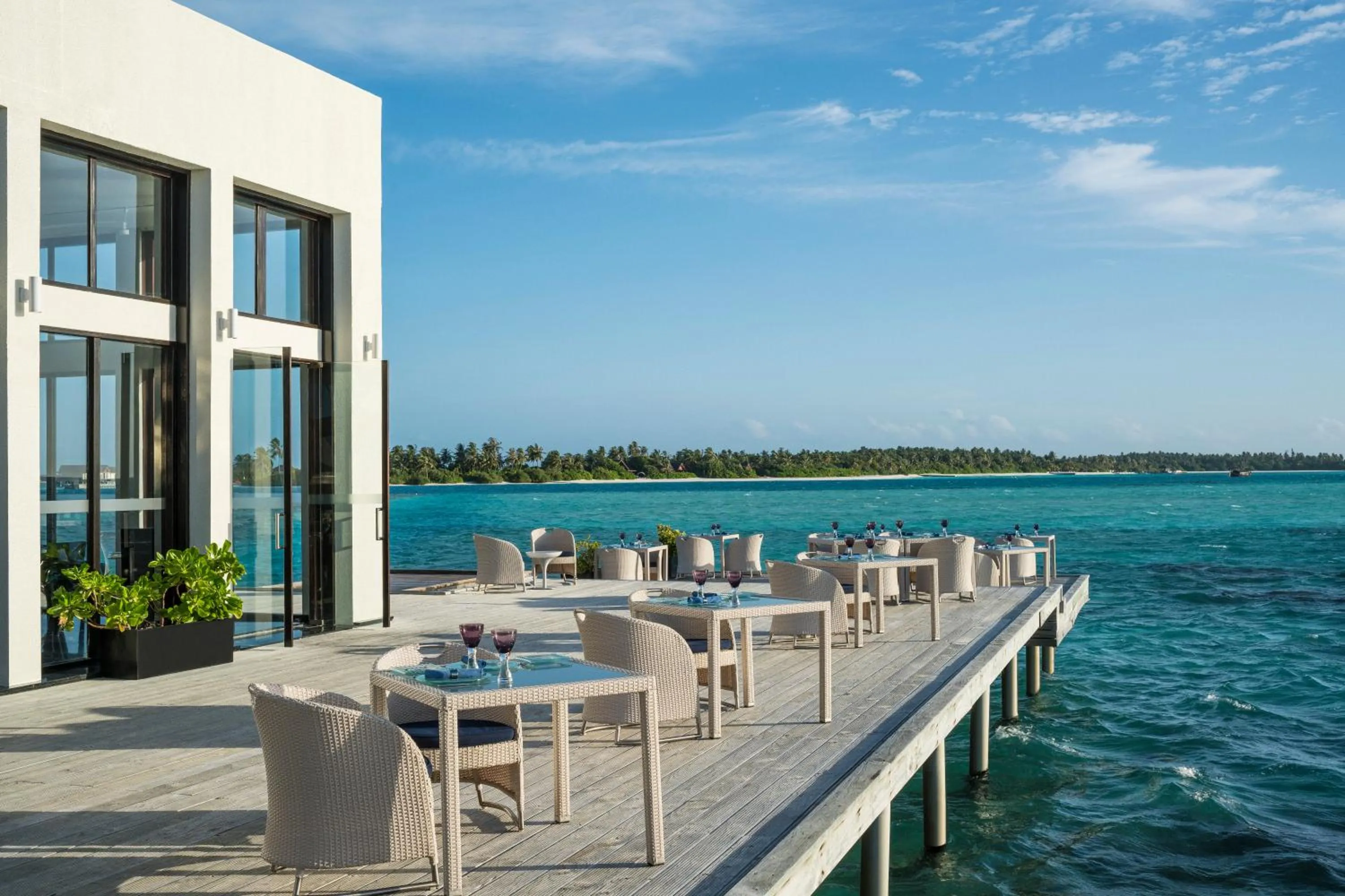 Restaurant/places to eat in Niyama Private Islands Maldives