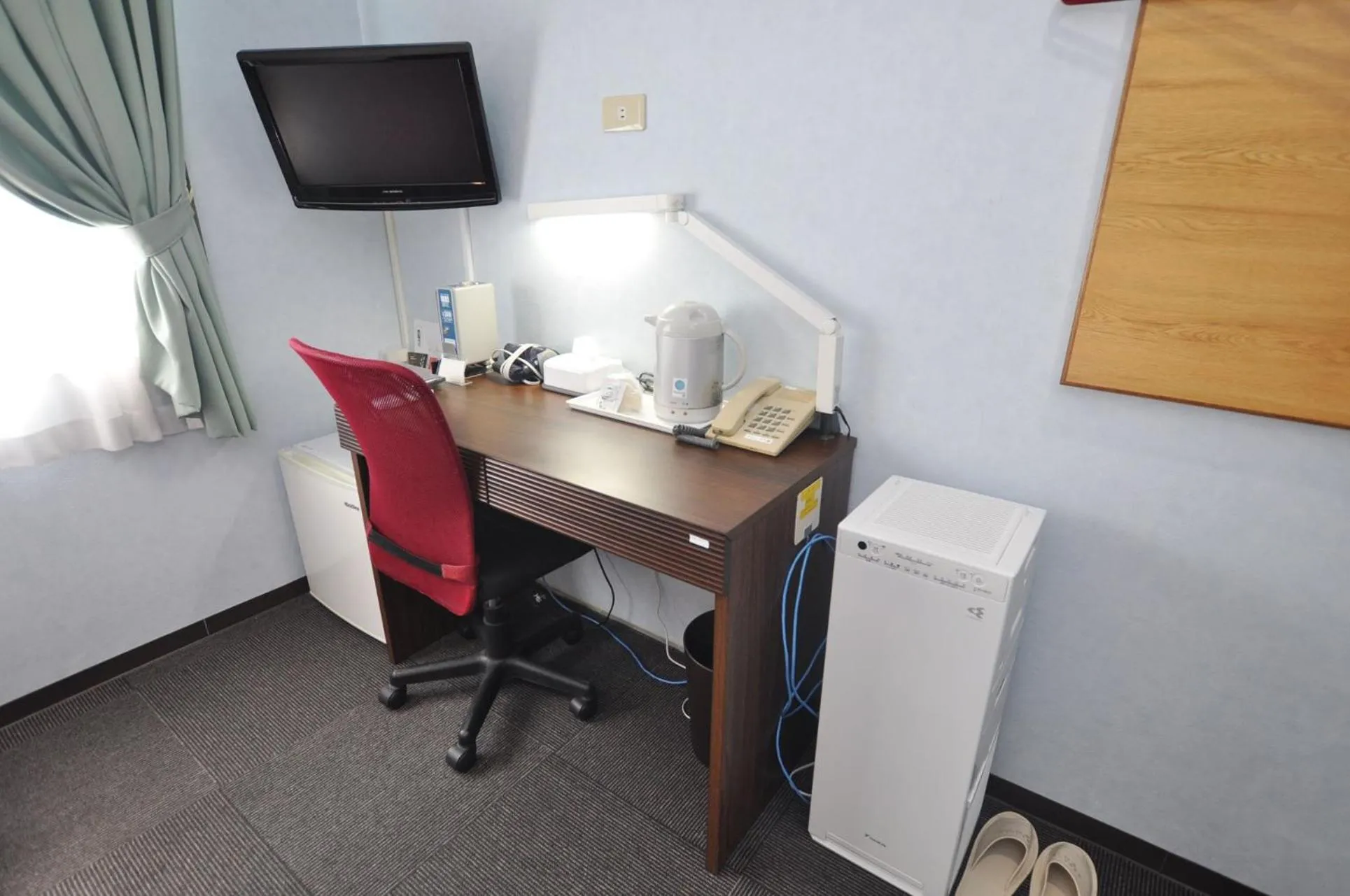 Photo of the whole room in Futsukaichi Green Hotel