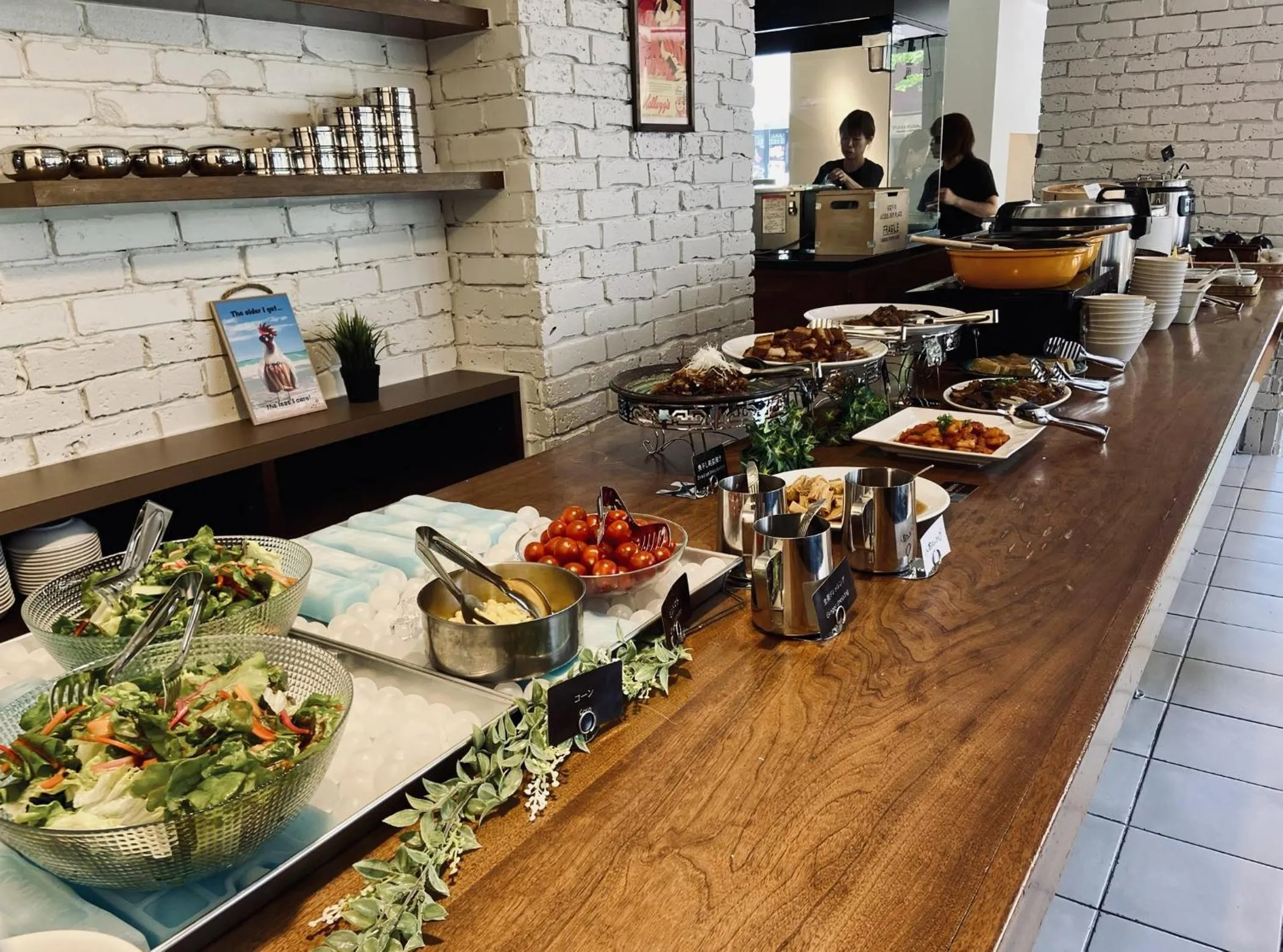 Restaurant/places to eat in Court Hotel Shin-Yokohama