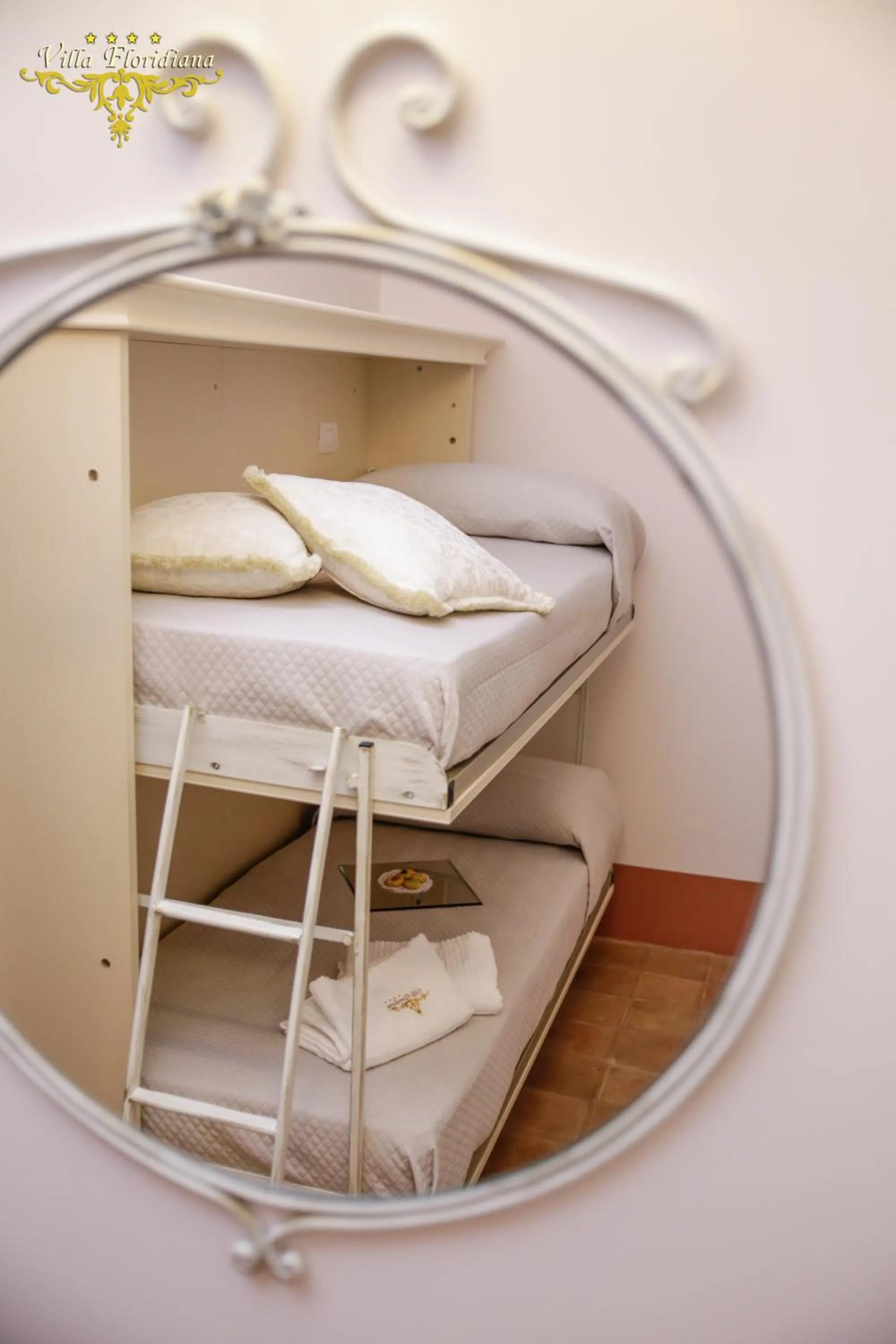 Bed in Villa Floridiana