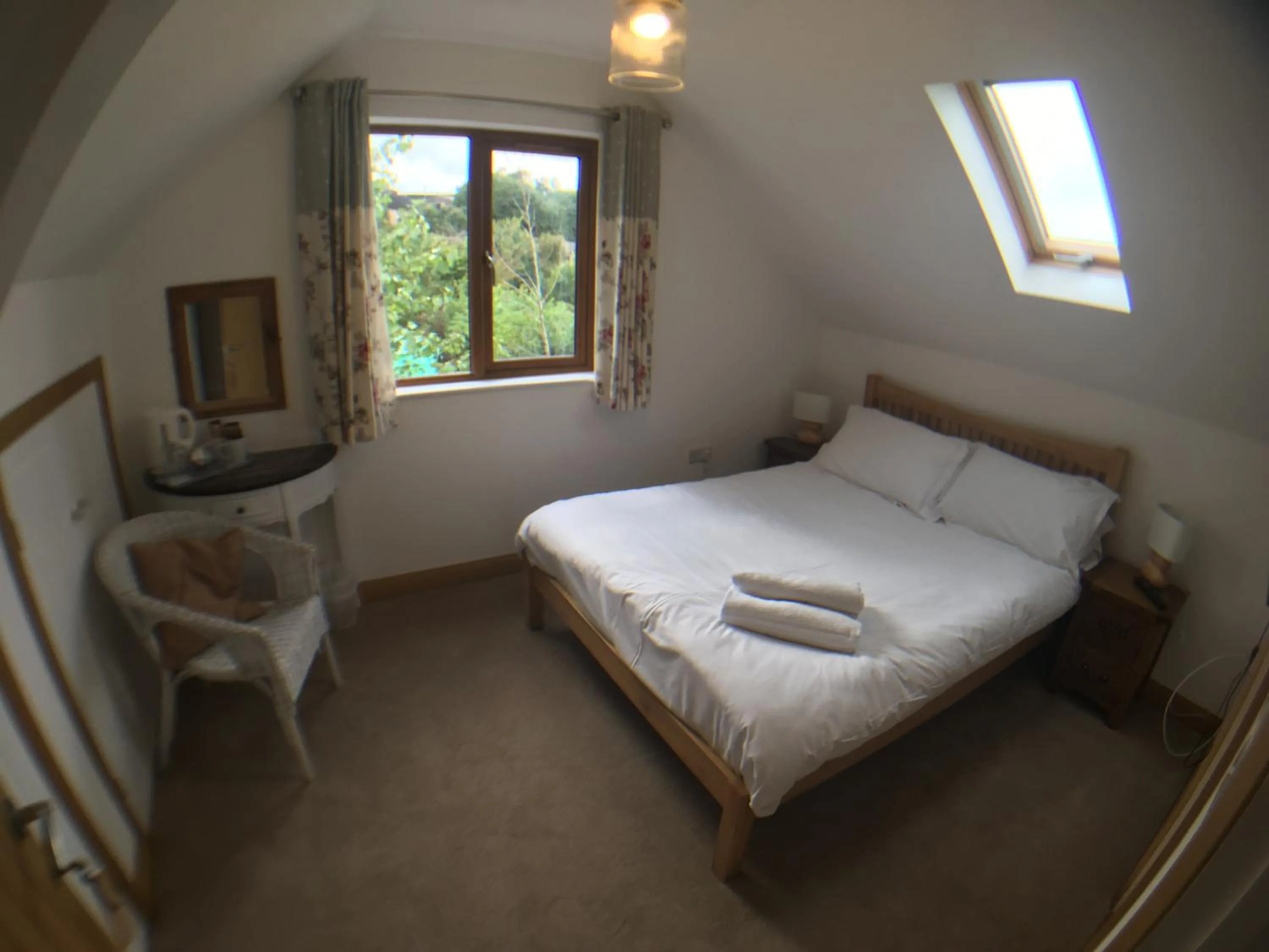 Bed in The White Horse Inn