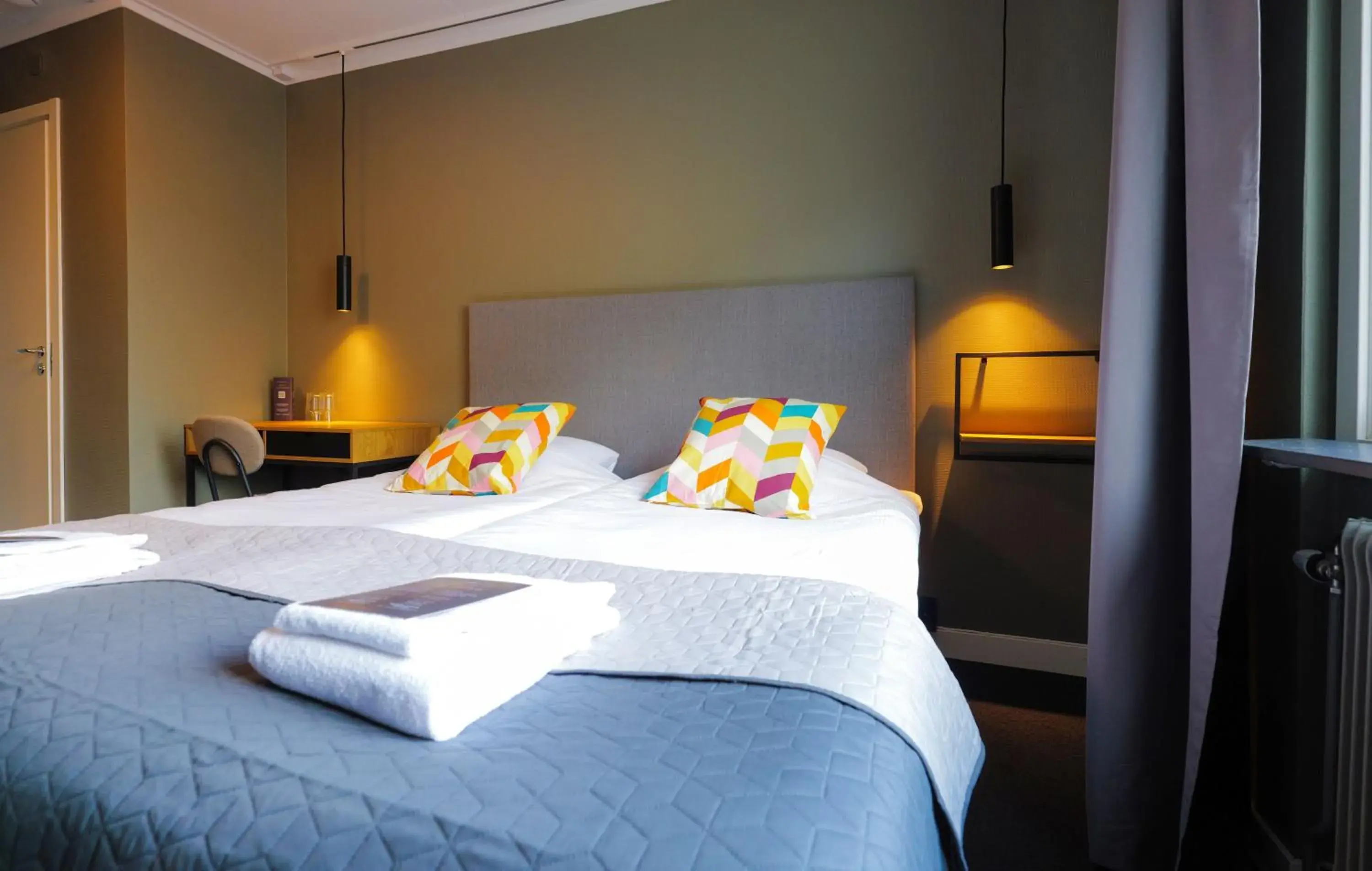 Twin Room with Private Toilet in Hotell Veckefjärden Twin Room with Private Toilet in Hotell Veckefjärden