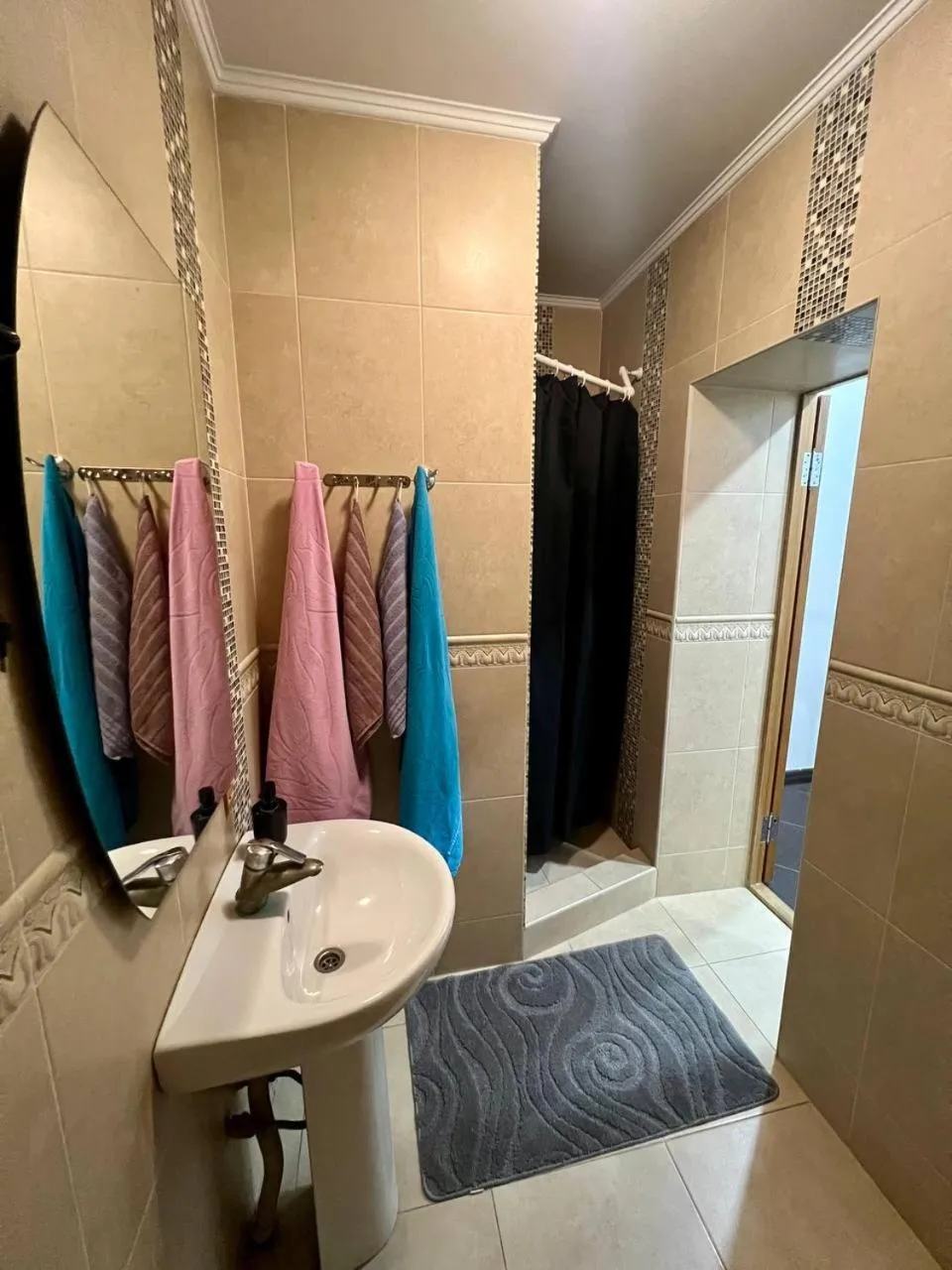 Shower in VVP Club Hotel