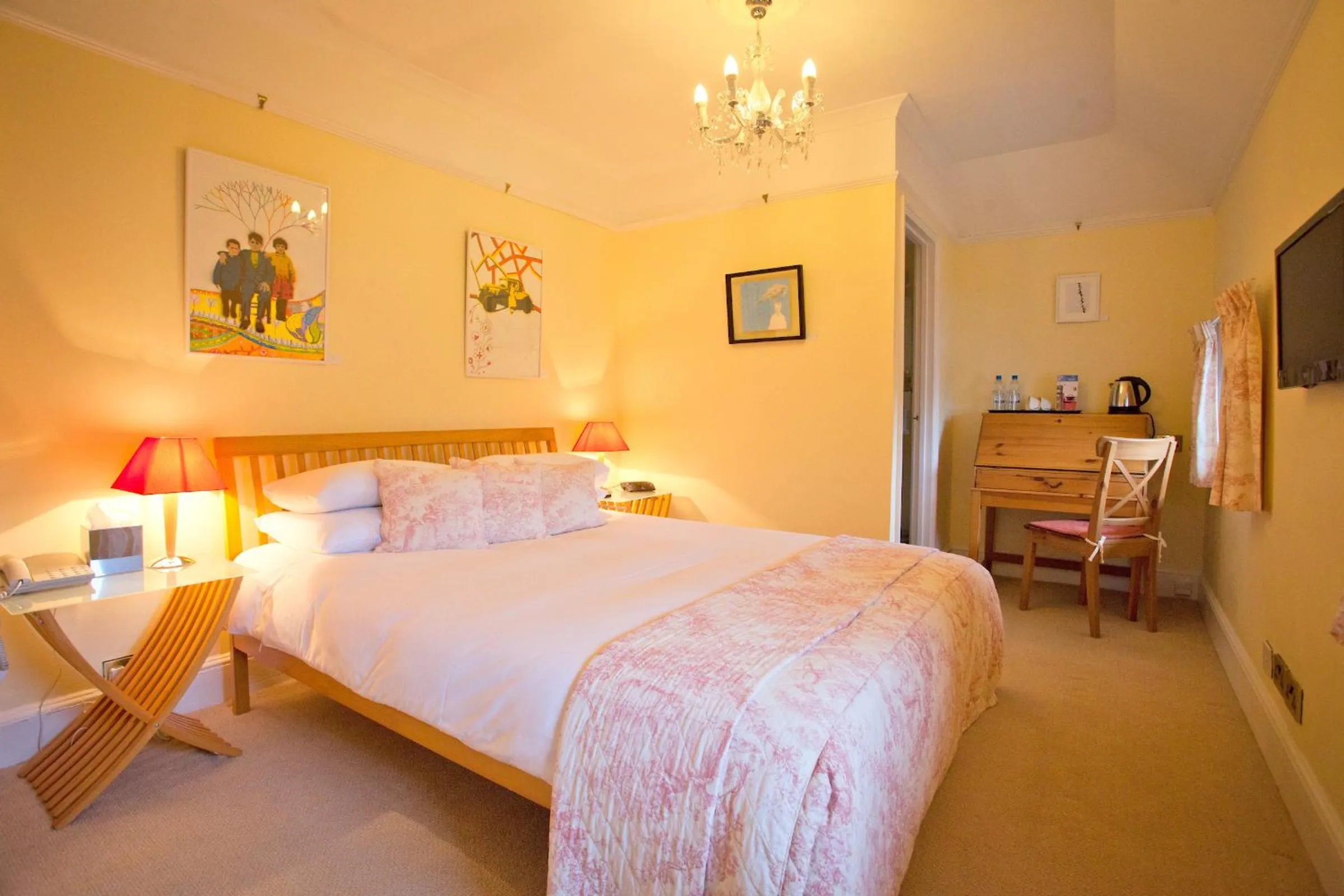 Bed in The Claremont