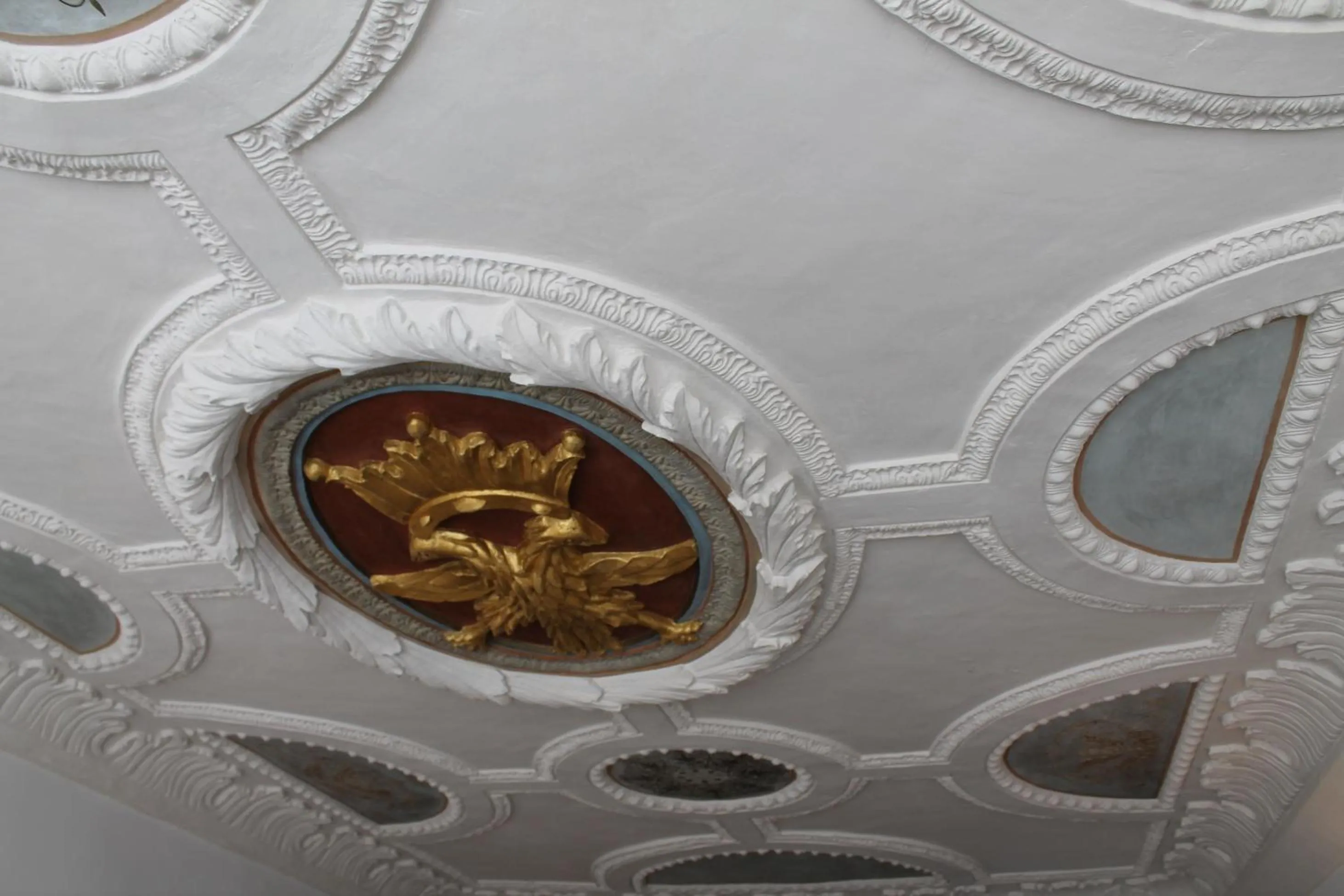 Decorative detail in Stadt-gut-Hotel Gasthof Goldener Adler