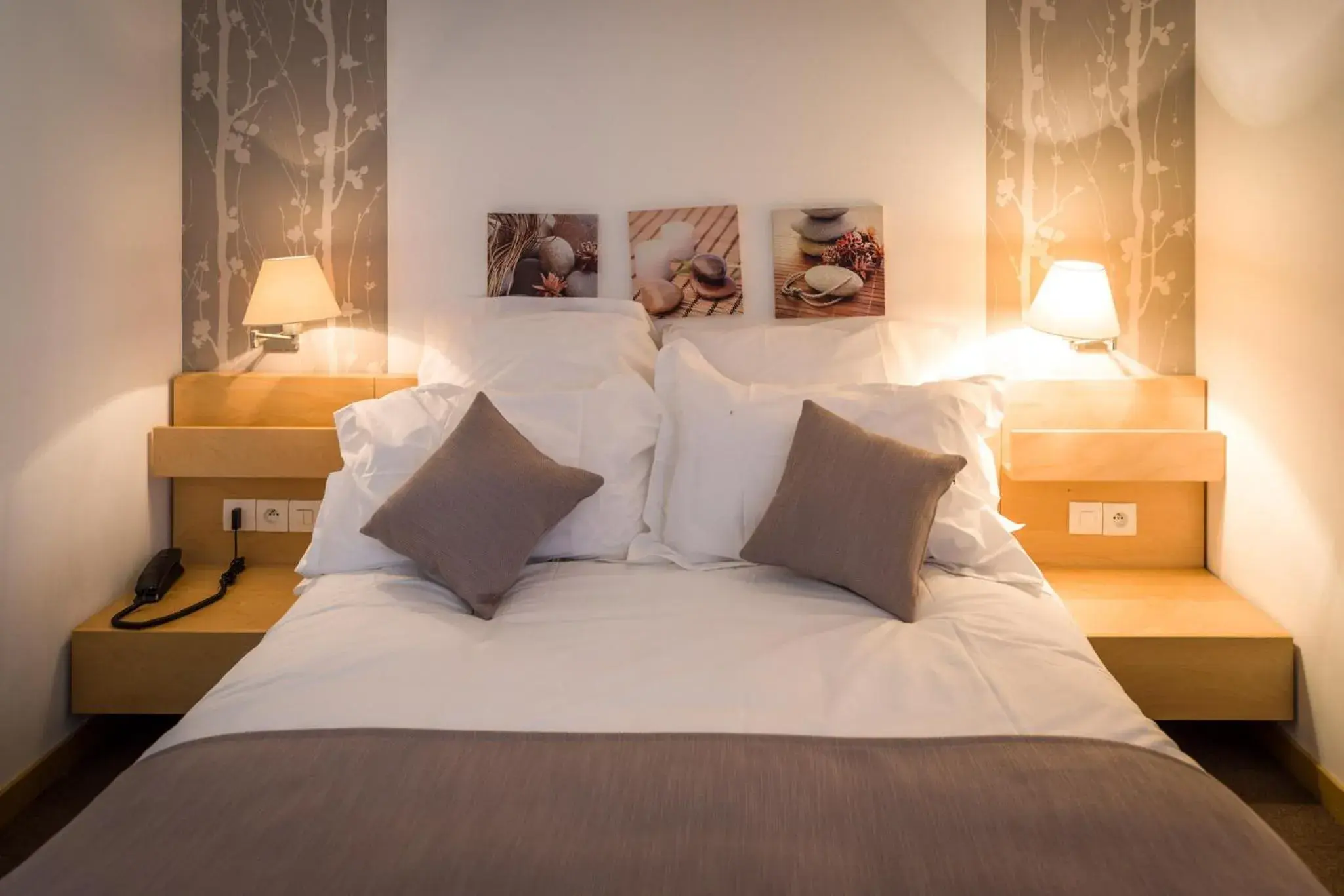 Comfort Double Room in Domaine de Presle Saumur, The Originals Relais Comfort Double Room in Domaine de Presle Saumur, The Originals Relais