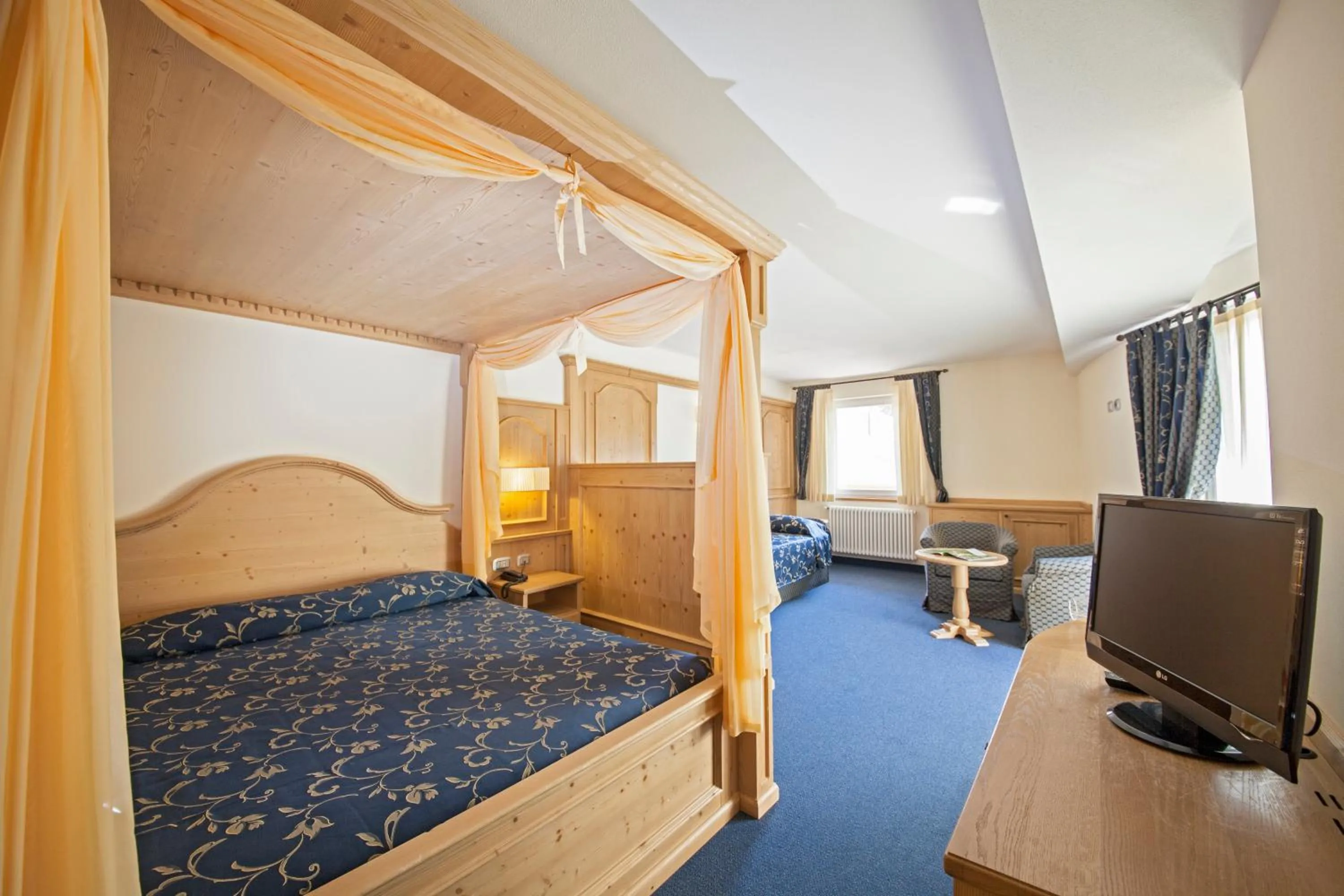 Bed in Family Hotel Andes - Only for Family