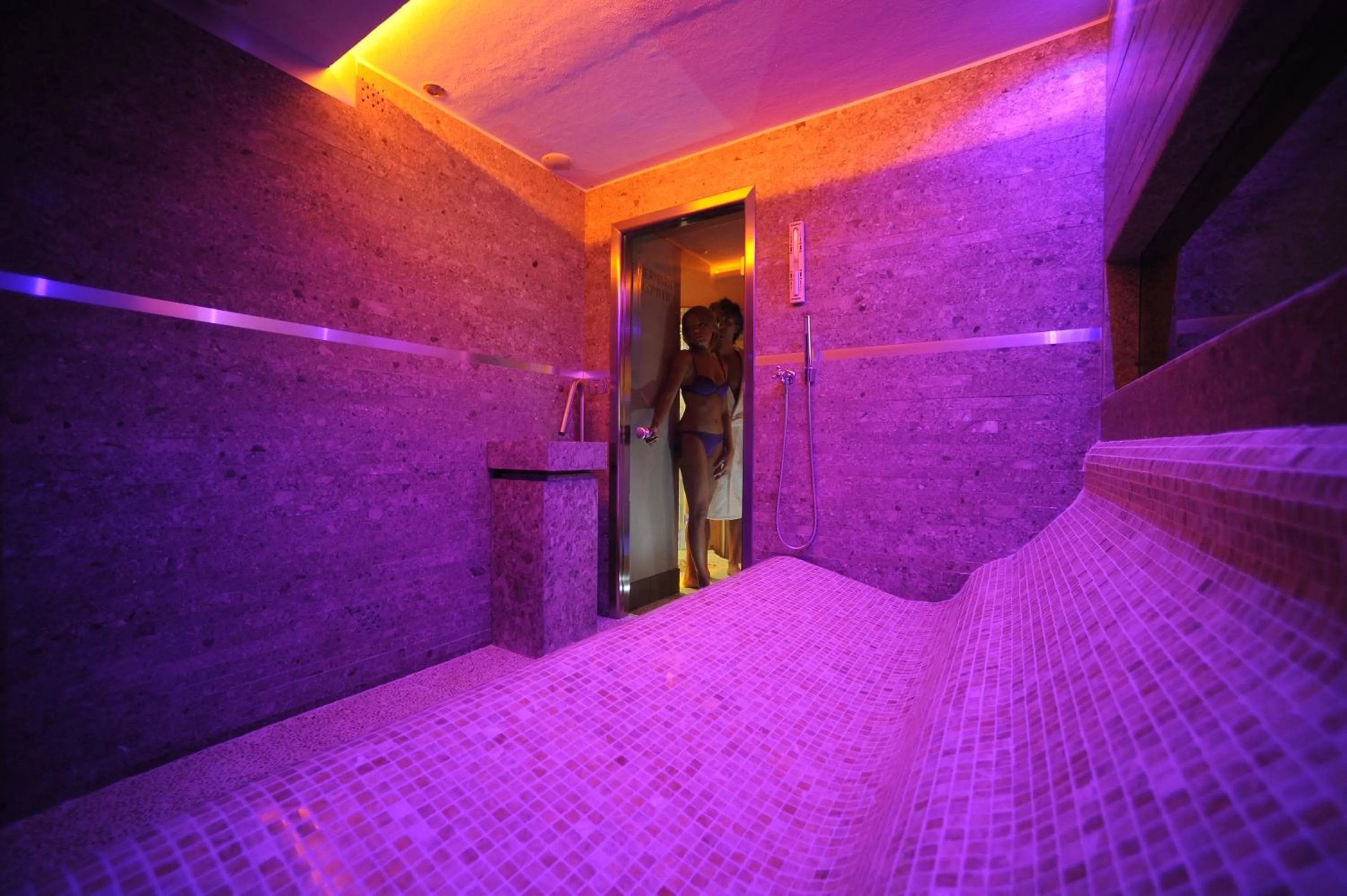 Spa and wellness centre/facilities in Family Hotel Andes - Only for Family