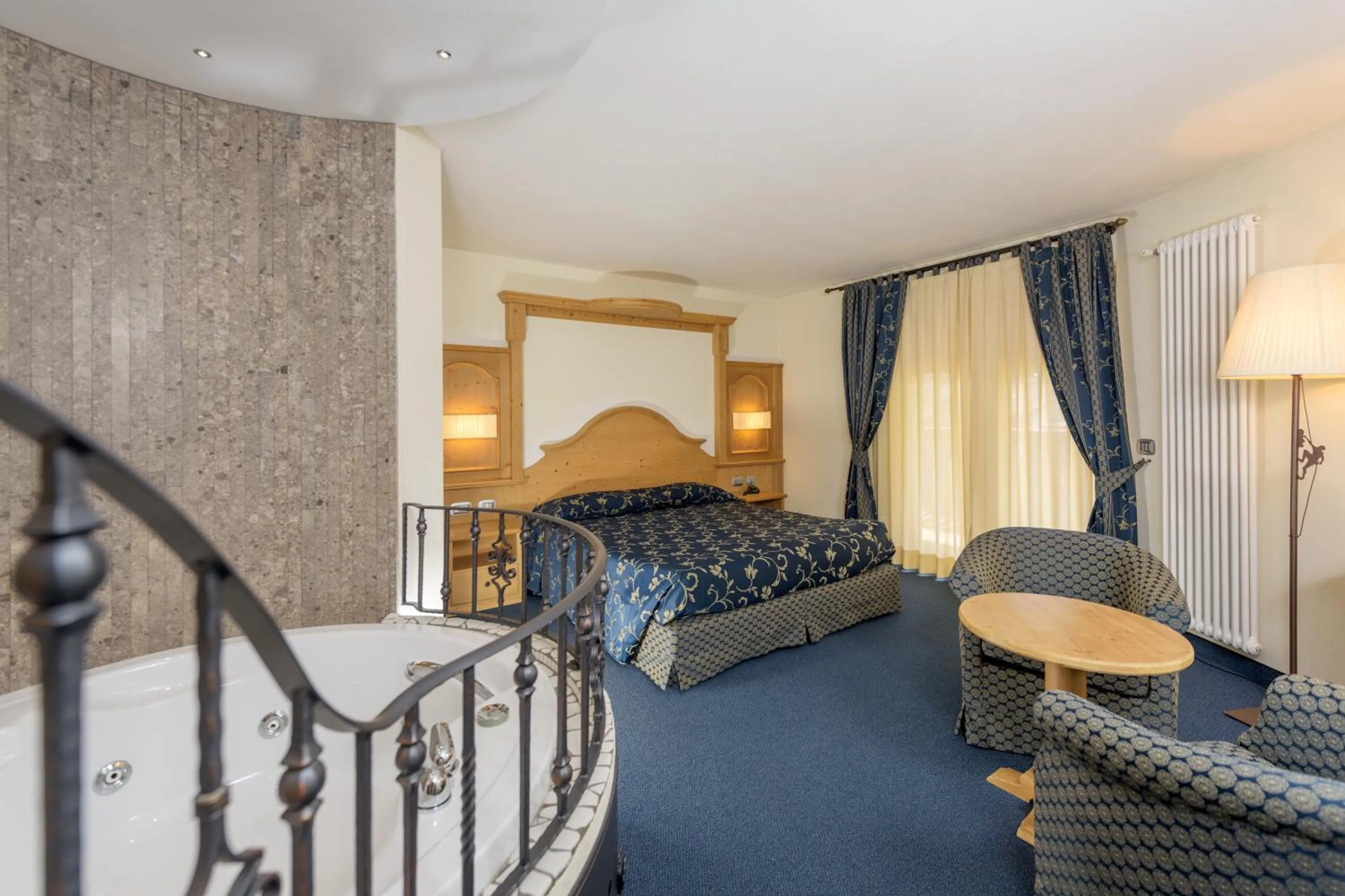 Bed in Family Hotel Andes - Only for Family