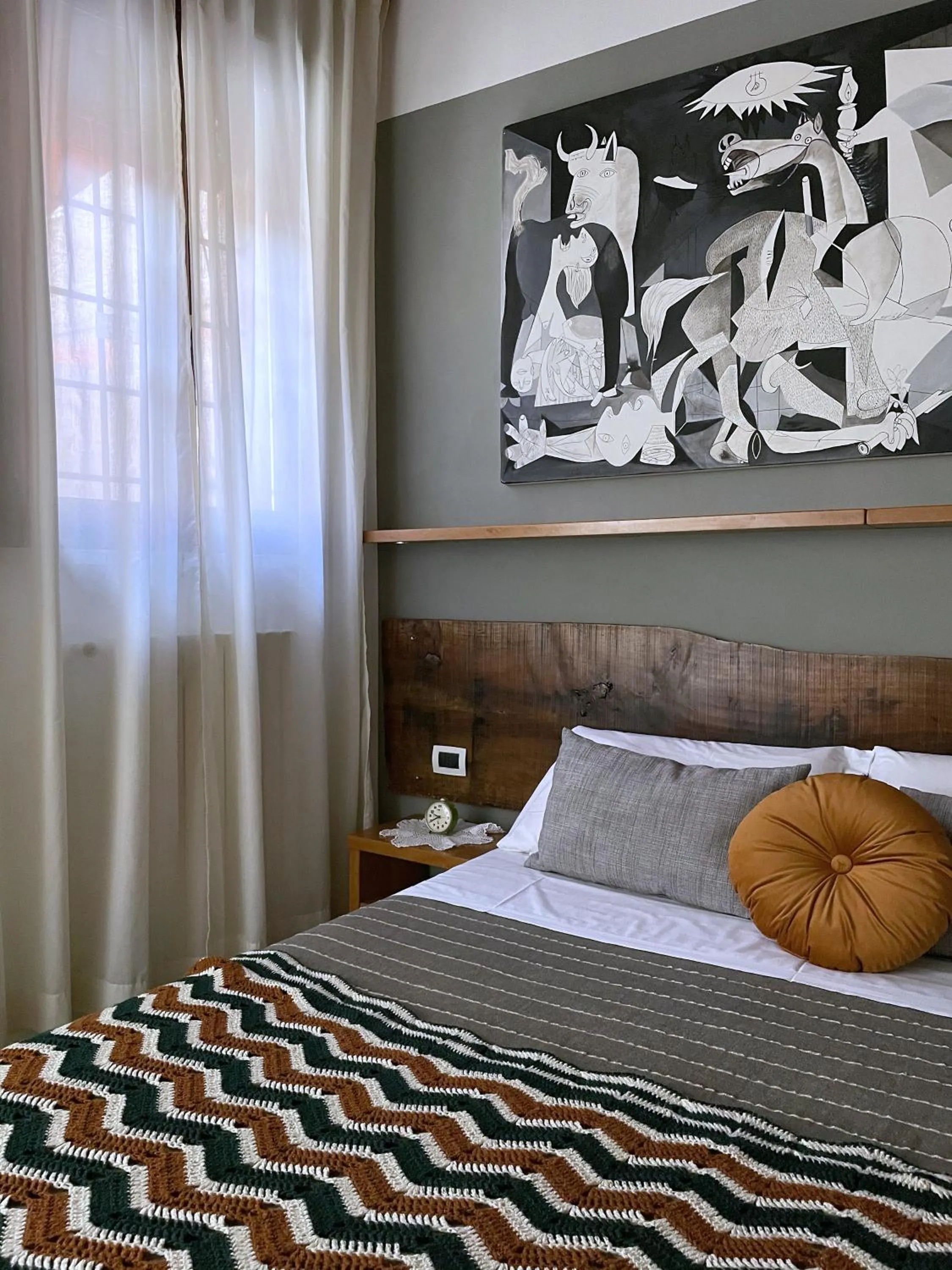 Bedroom, Bed in Alkimia Smart Rooms