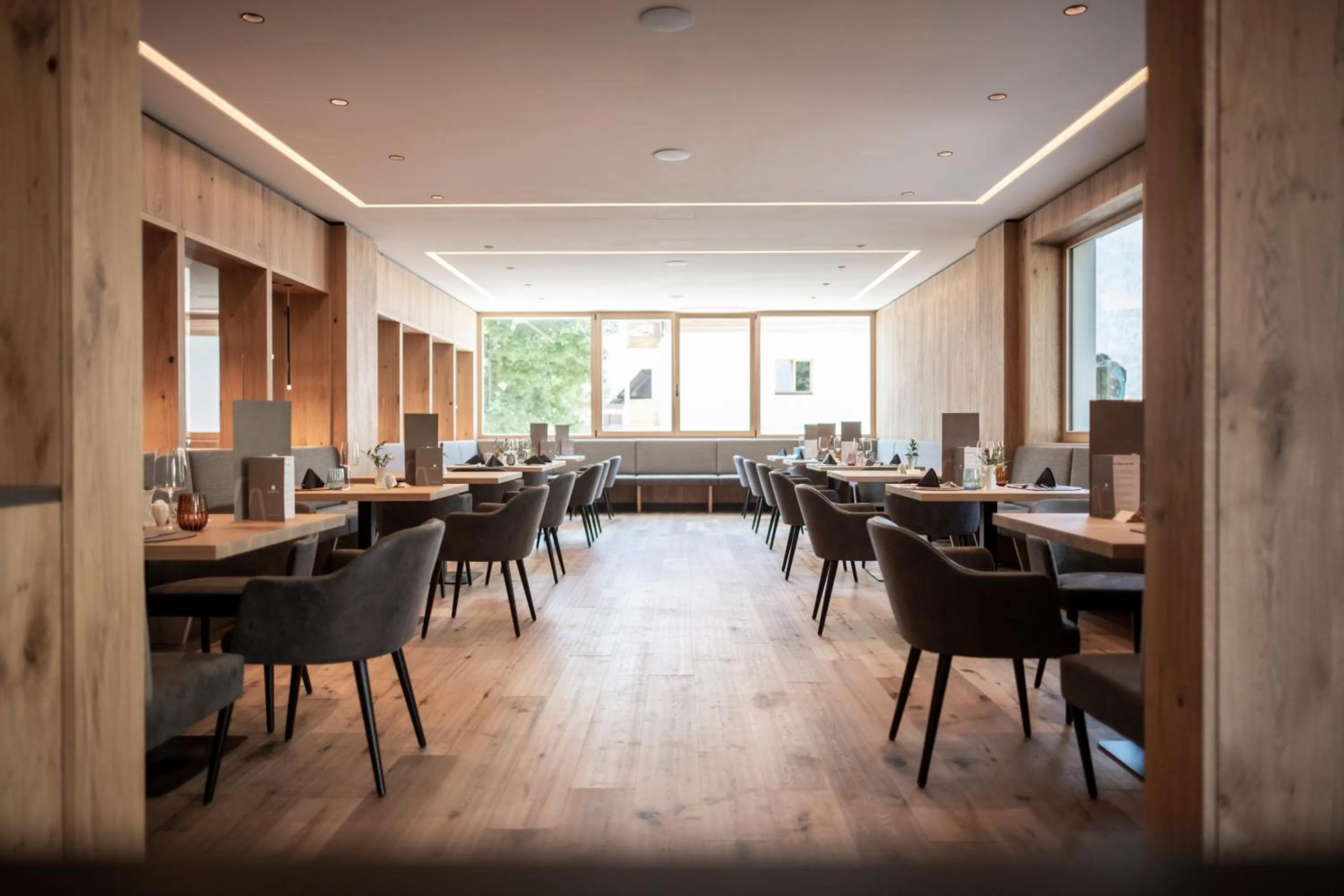 Restaurant/places to eat in Hotel Simpaty