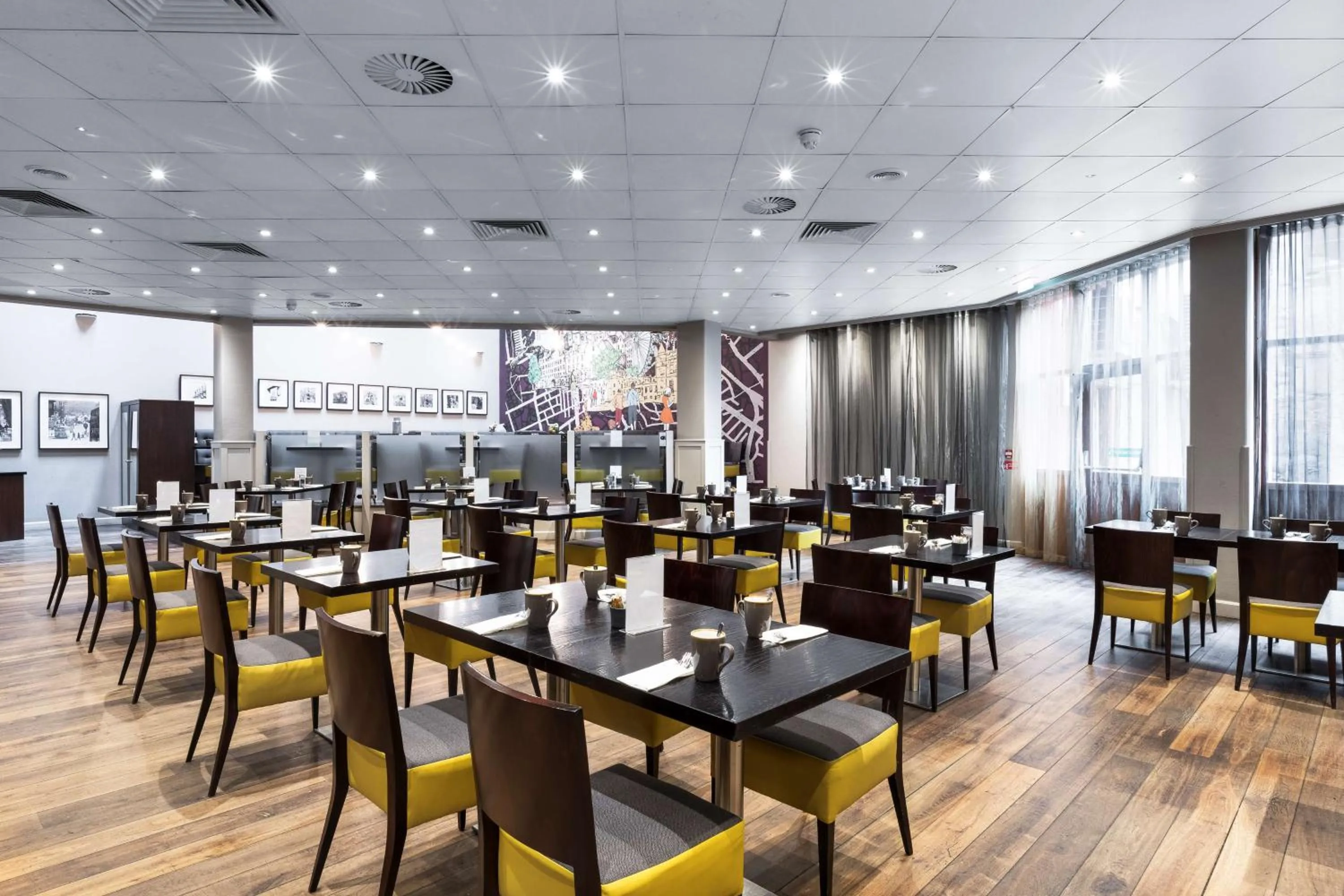 Breakfast in Radisson Blu Hotel, Edinburgh City Centre