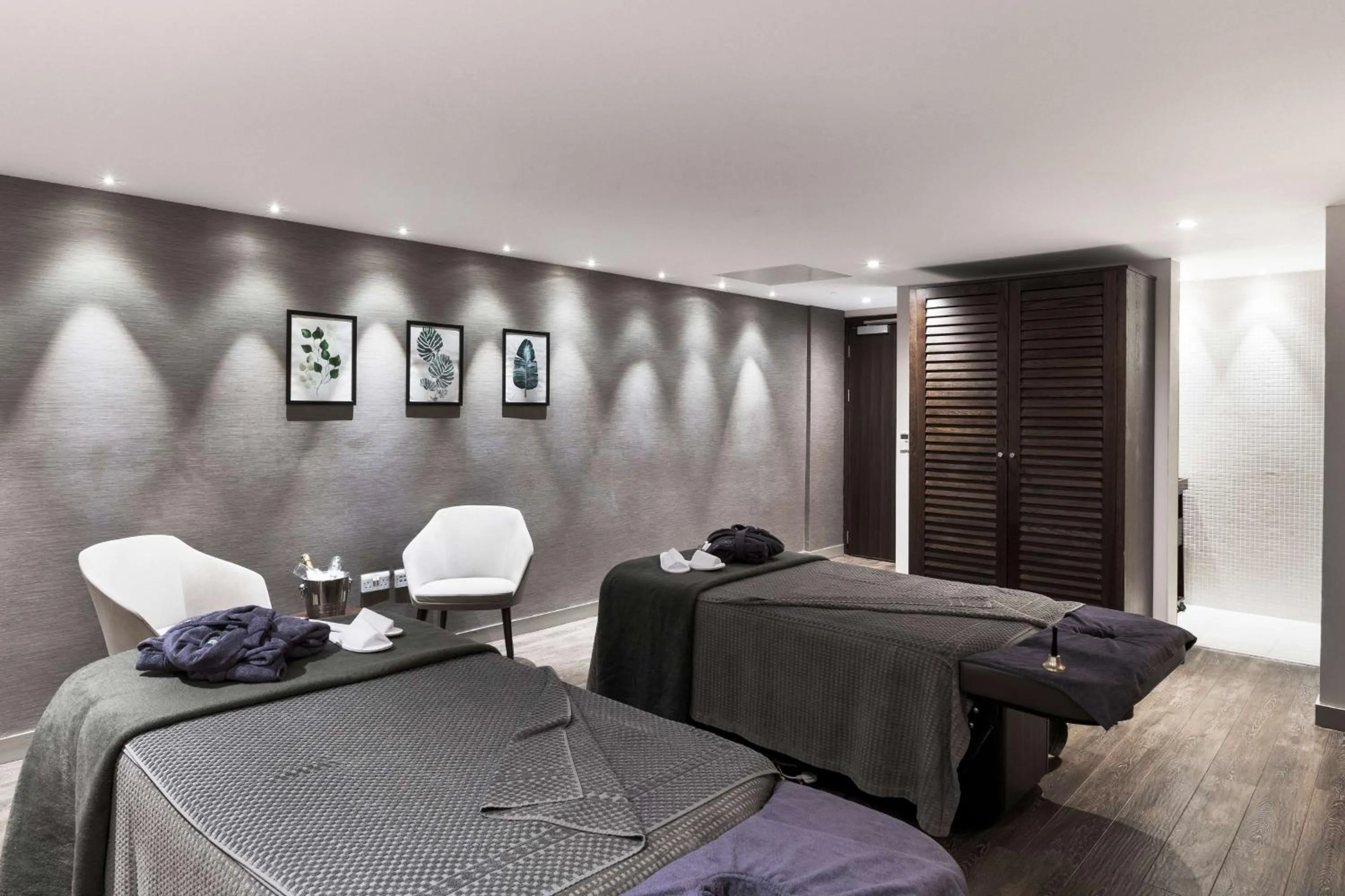 Spa and wellness centre/facilities in Radisson Blu Hotel, Edinburgh City Centre