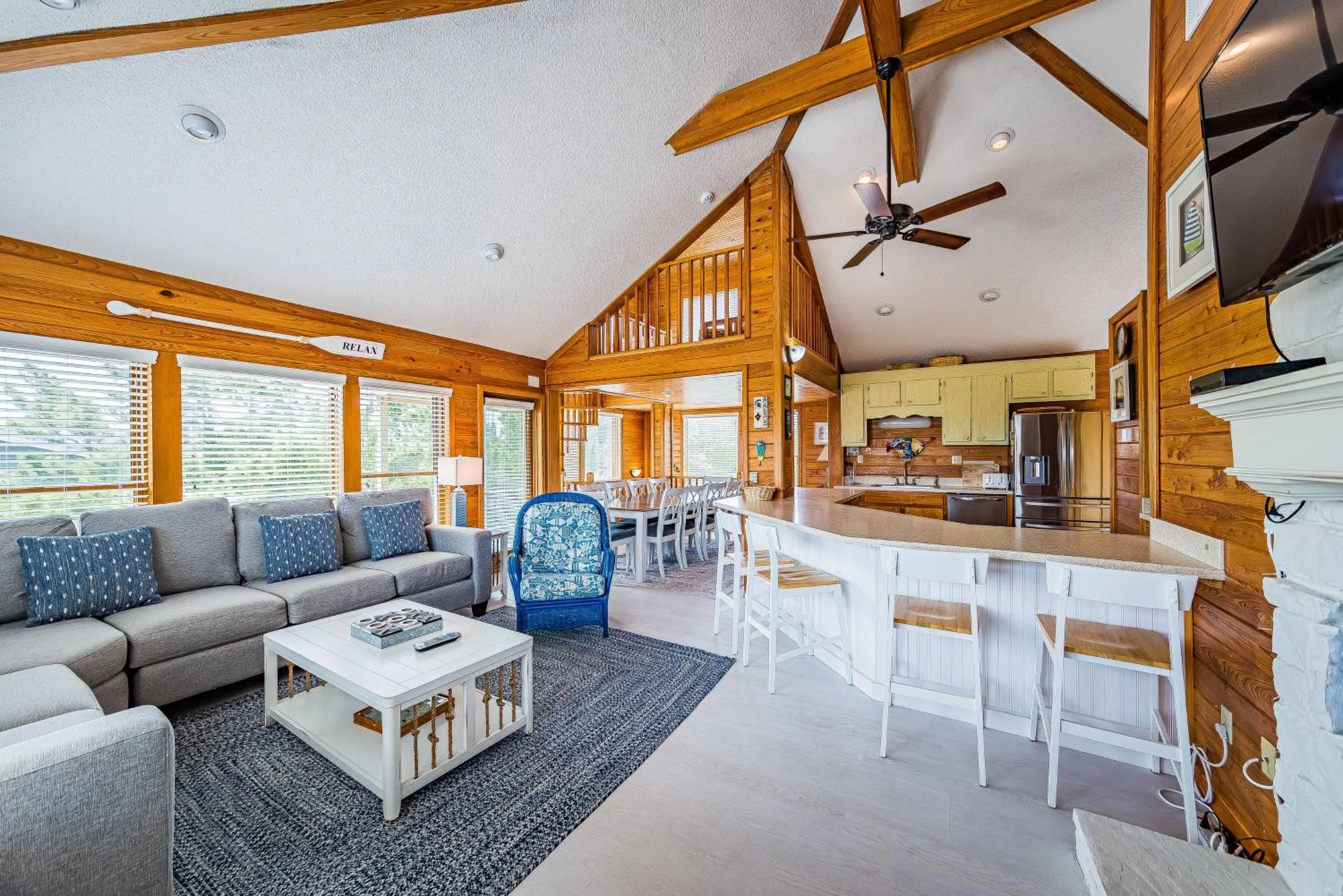 Just For Fun - Duck, Schooner Ridge, Pool Open 4/15, Pool Heat Option, Hot Tub, Close to Downtown