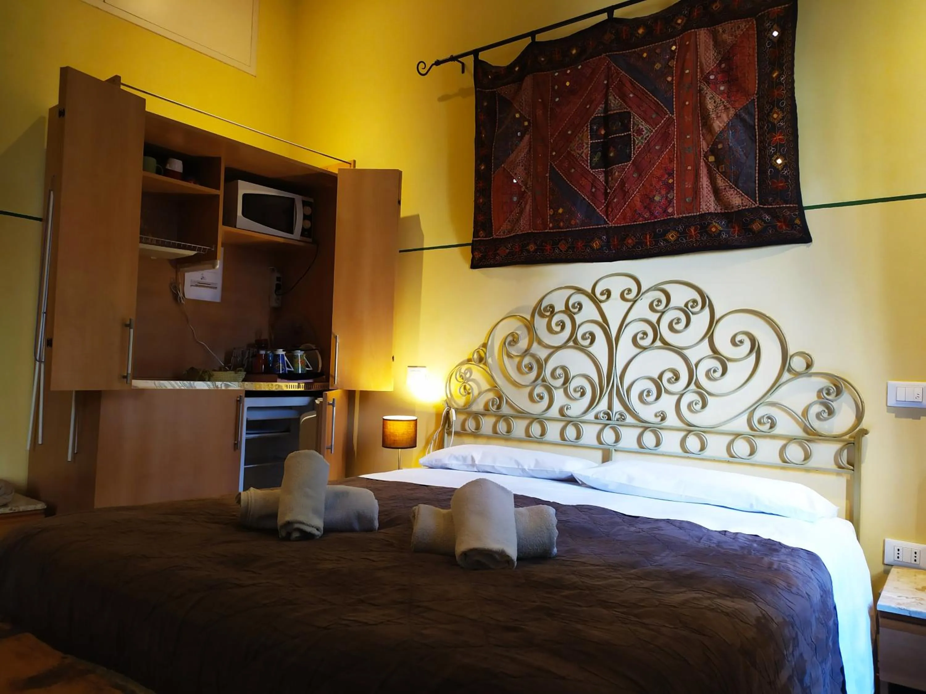 Bedroom, Bed in B&B Venice 1964